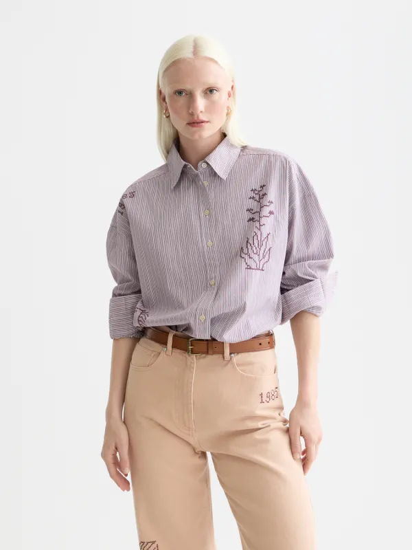 Embroidered girlfriend shirt made by Scotch & Soda