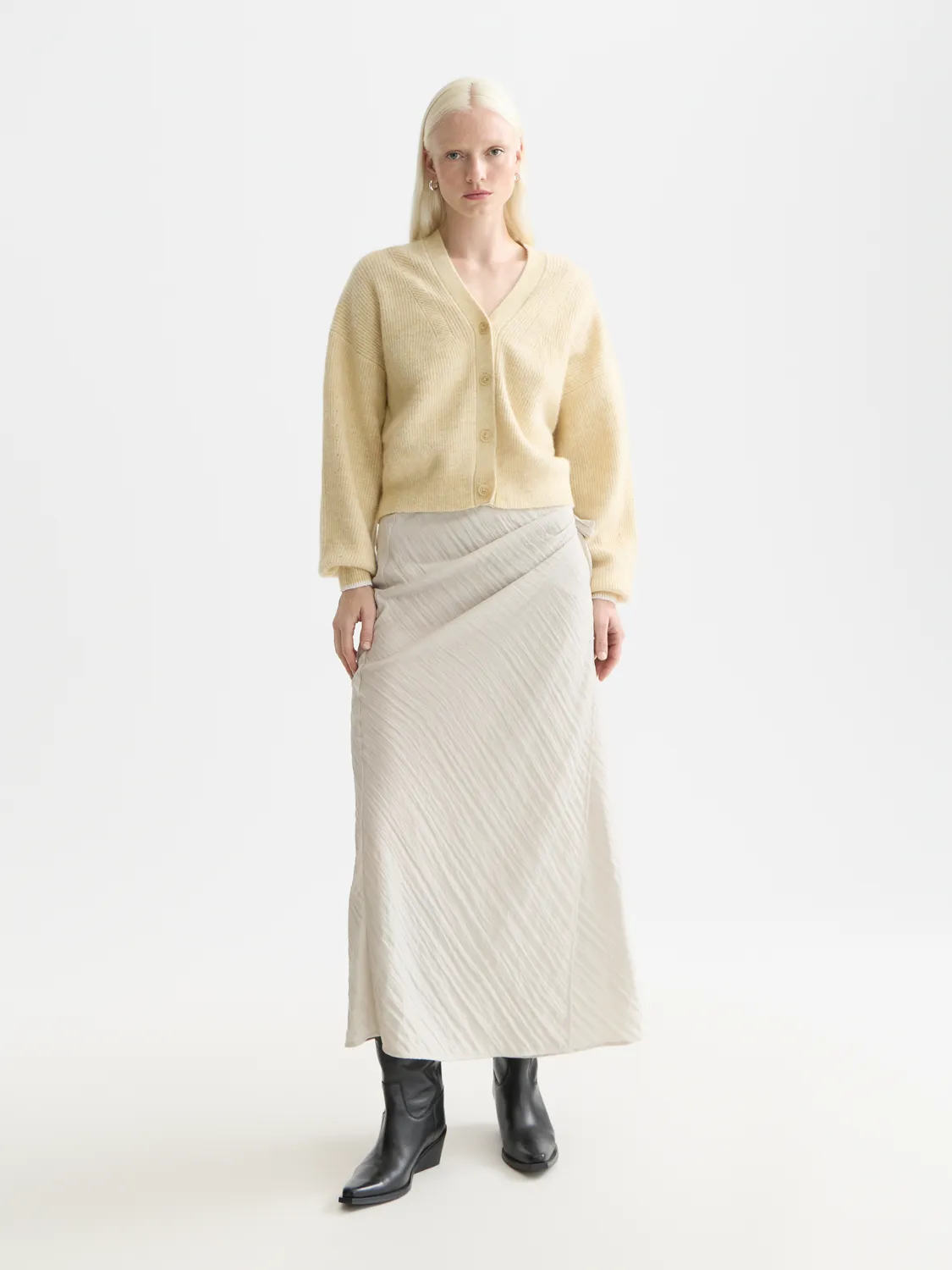 Fuzzy cardigan sold by Scotch & Soda product image thumbnail 4