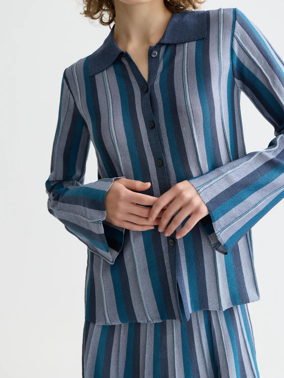 Collared cardigan sold by Scotch & Soda product image thumbnail 5
