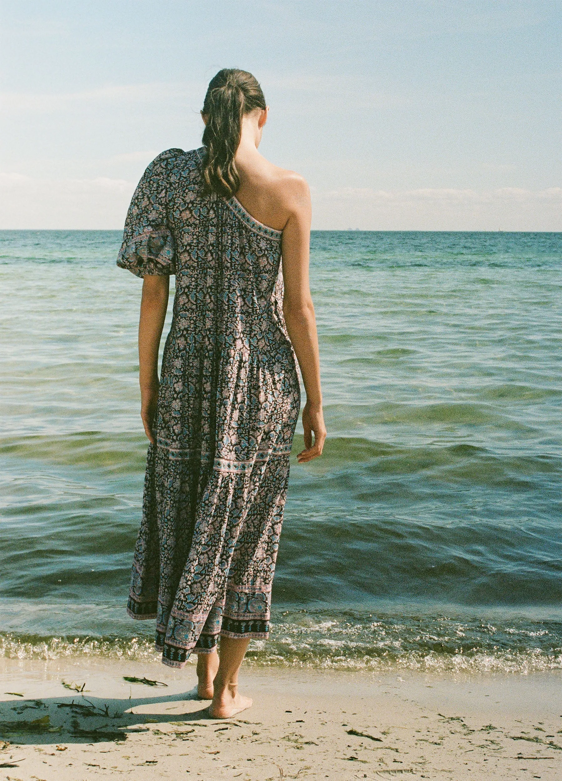 Amaki Coverup sold by Sea New York