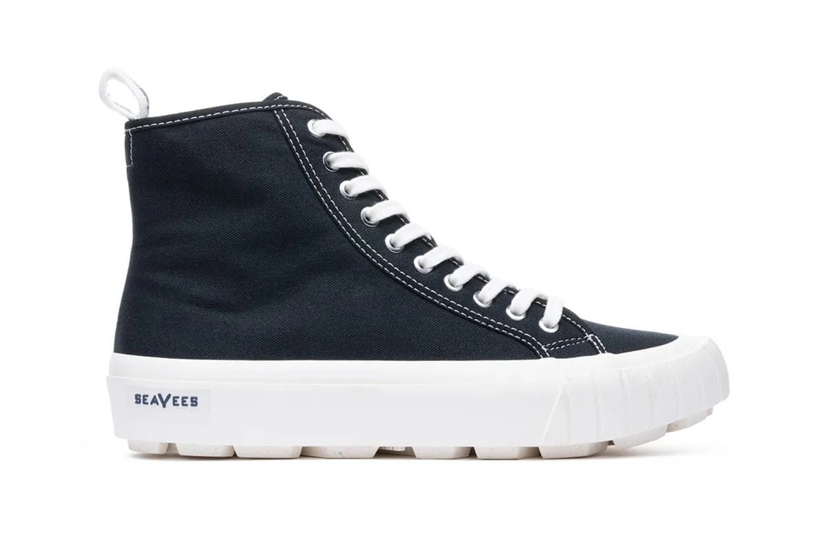 Mens - La Brea Lug - Black made by SeaVees
