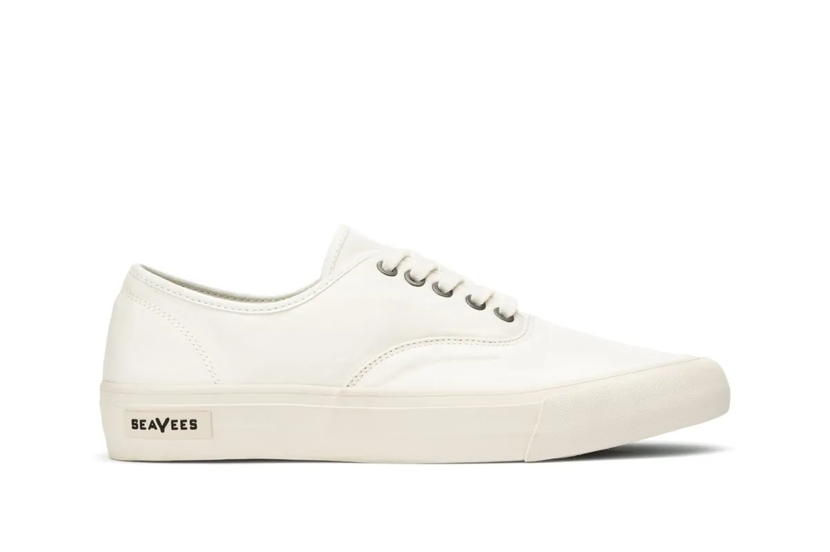 Mens - Legend Sneaker Original - Bleach made by SeaVees