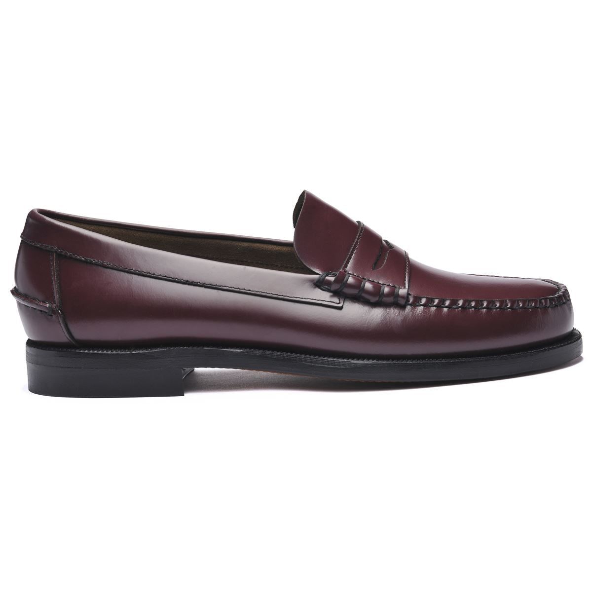 Classic Dan - Garnet sold by Sebago