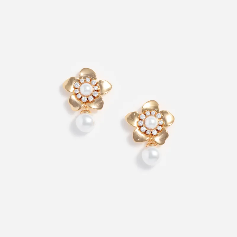 Gold Flower Pearl Earrings made by Self-Portrait