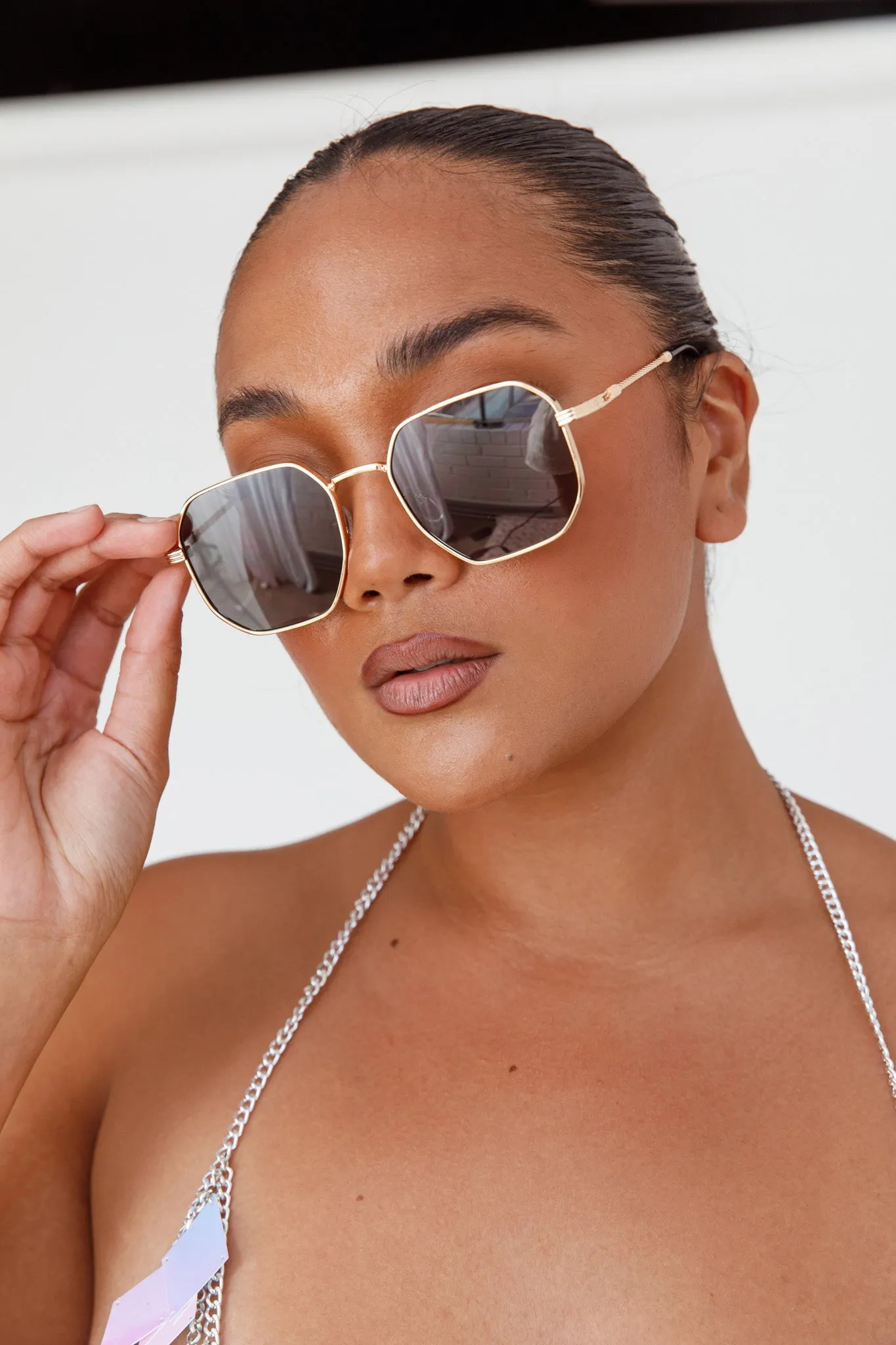 Sahara Aviator Sunglasses Black sold by Selfie Leslie product image thumbnail 5