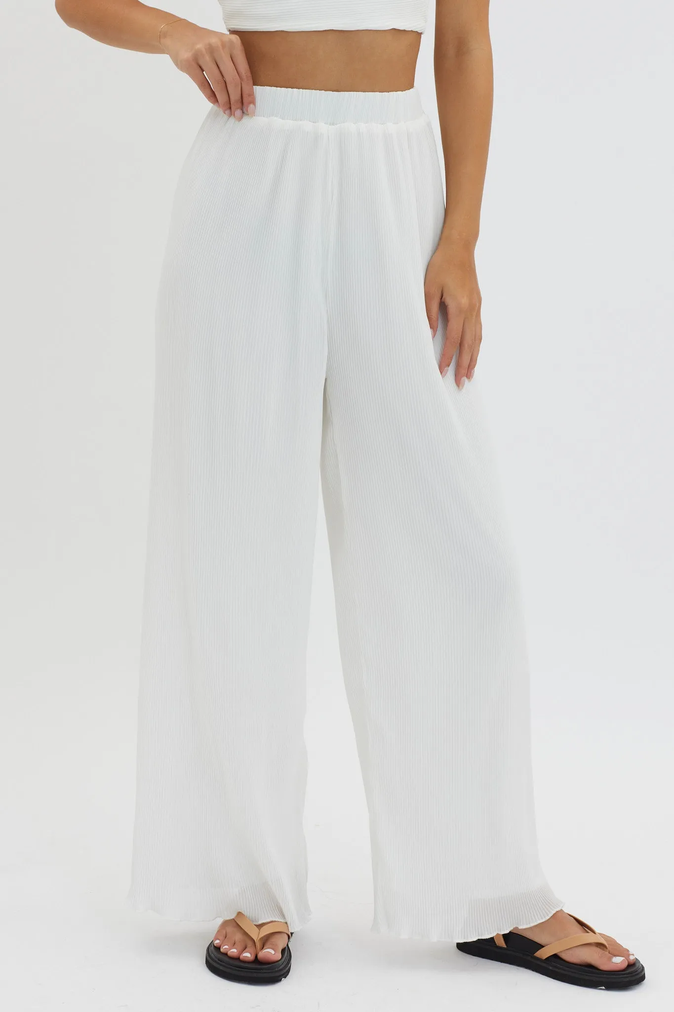 Light Energy Accordion Pleat Pants White sold by Selfie Leslie product image thumbnail 3