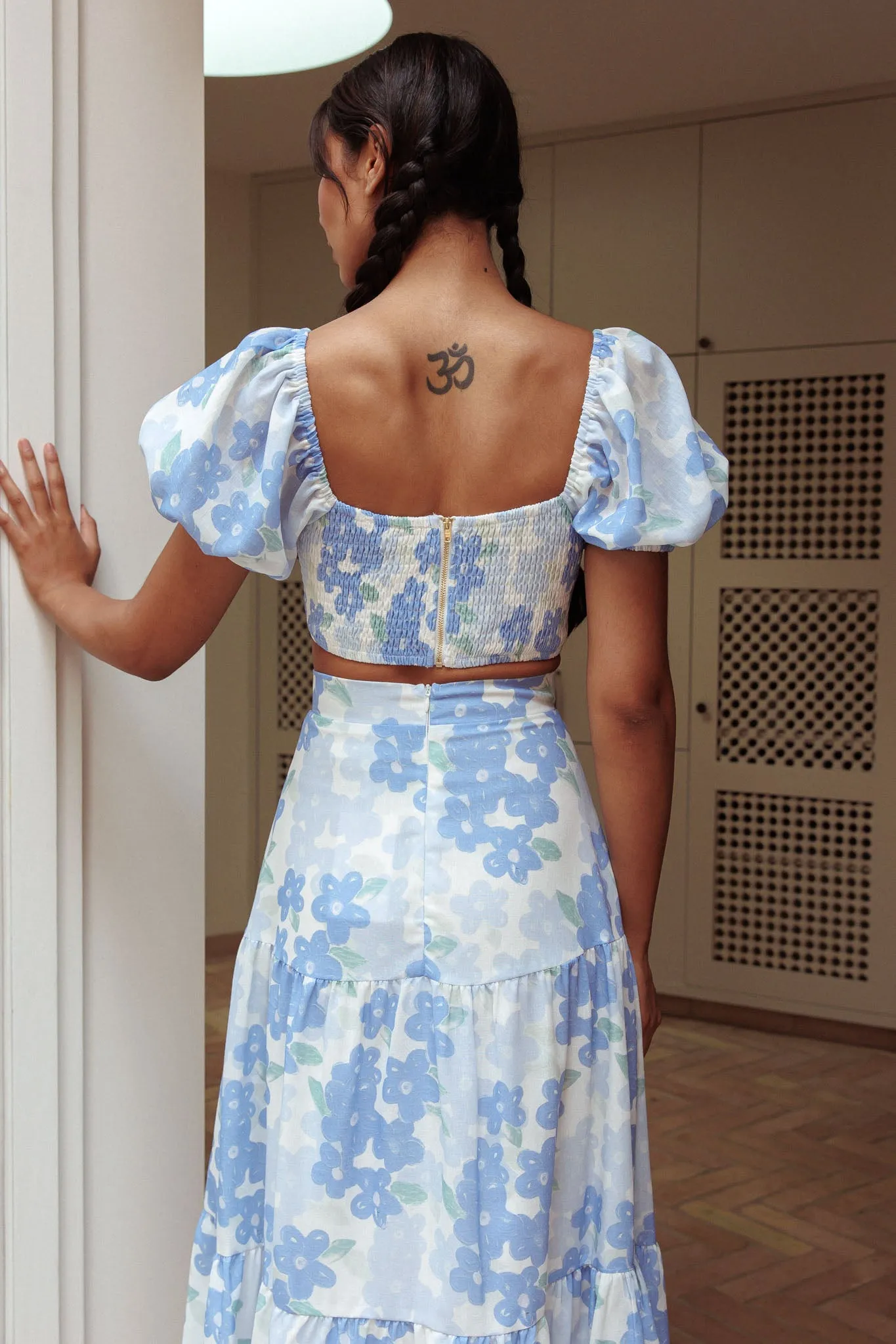 The Moment Puff Sleeve Crop Top Floral Blue sold by Selfie Leslie product image thumbnail 2
