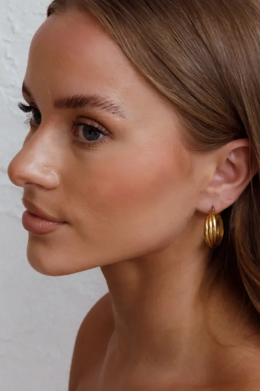 Mona Triple Hoop Earrings Gold made by Selfie Leslie