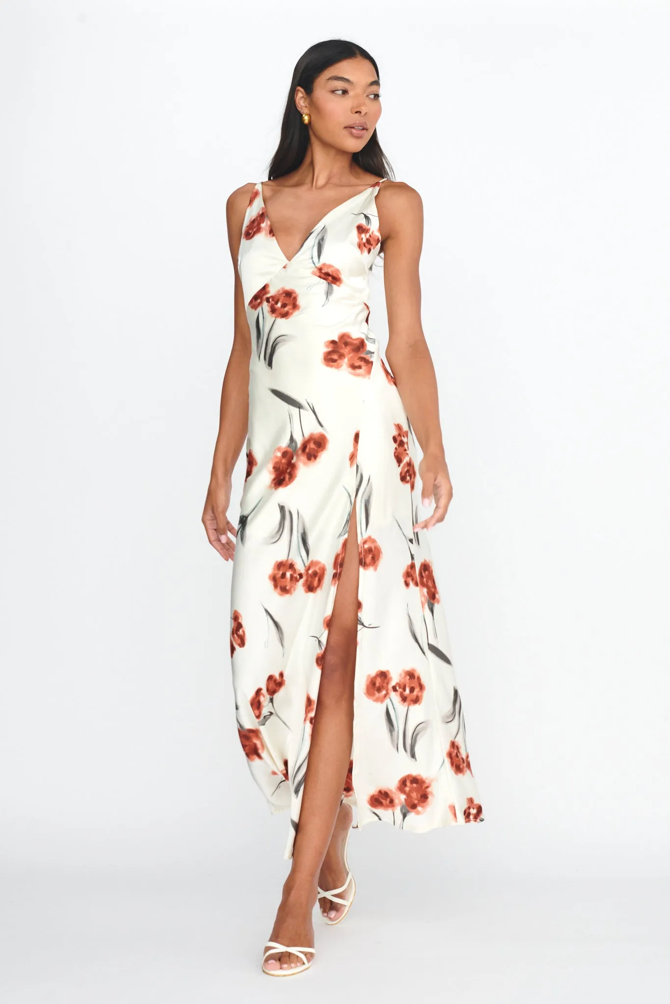 Corinna Tied Waist Split Dress Floral Poppy sold by Selfie Leslie product image thumbnail 4