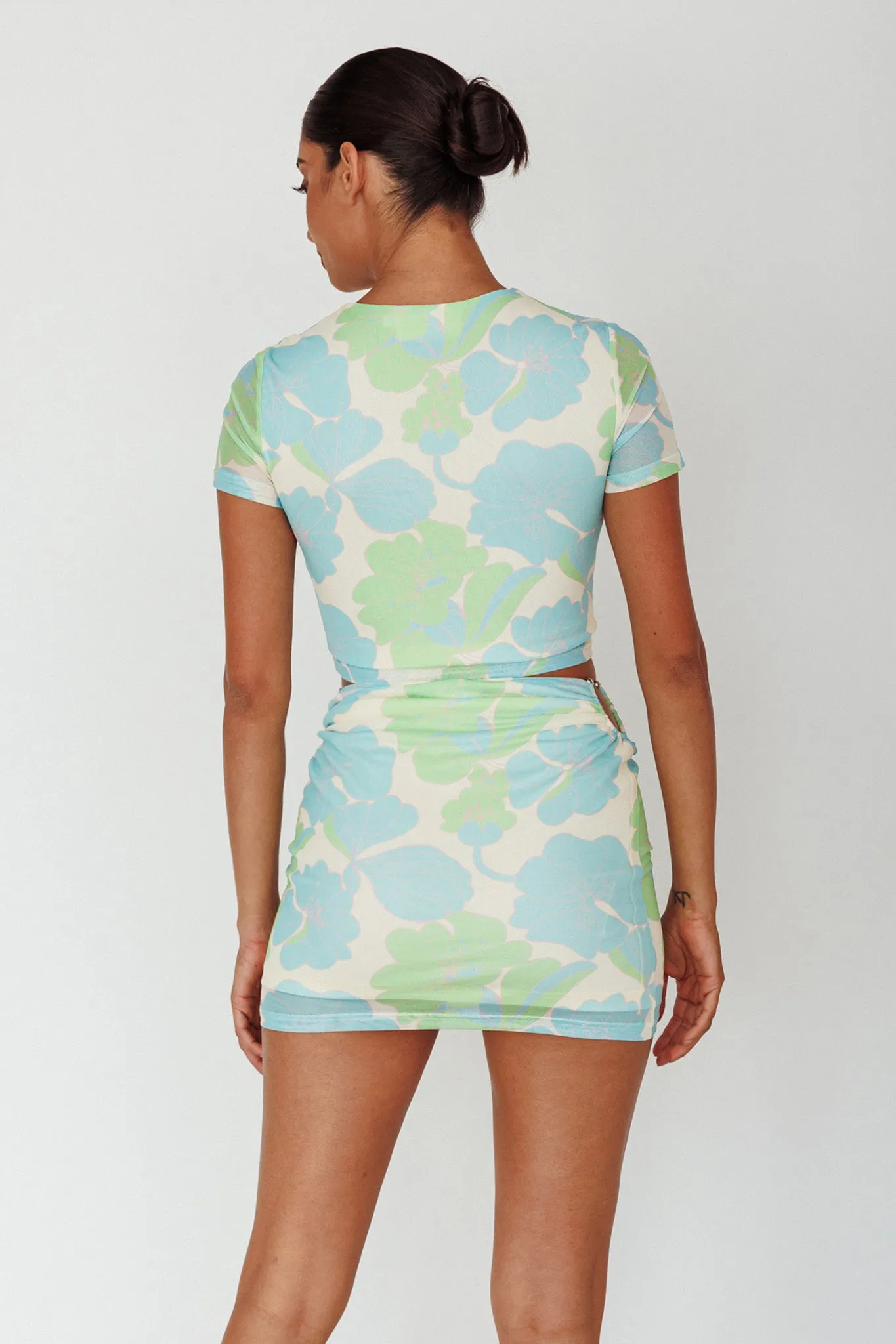 Angelus Short Sleeve Crop Top Printed Cream sold by Selfie Leslie product image thumbnail 2