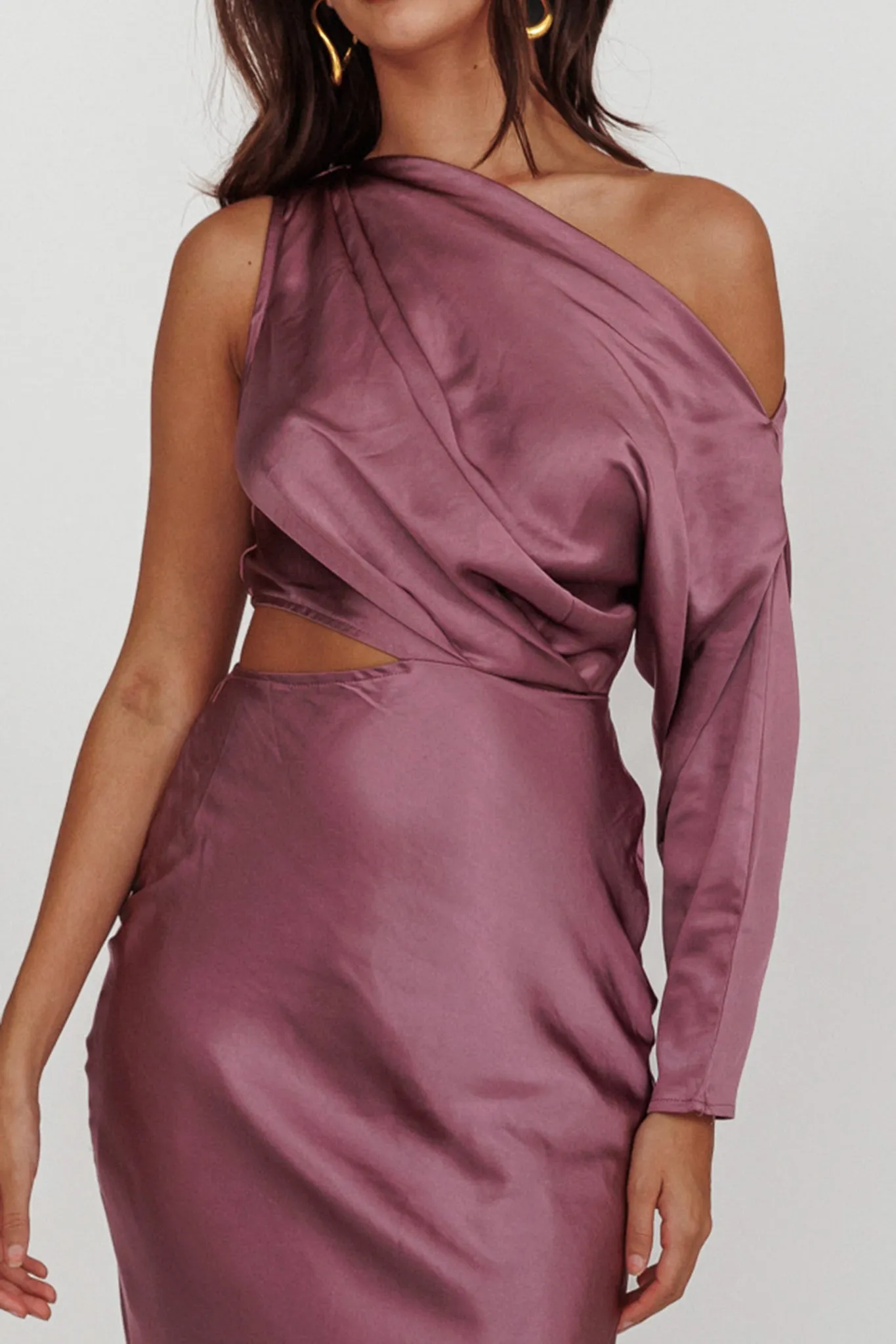 See You Again One Sleeve Maxi Dress Grape sold by Selfie Leslie product image thumbnail 4