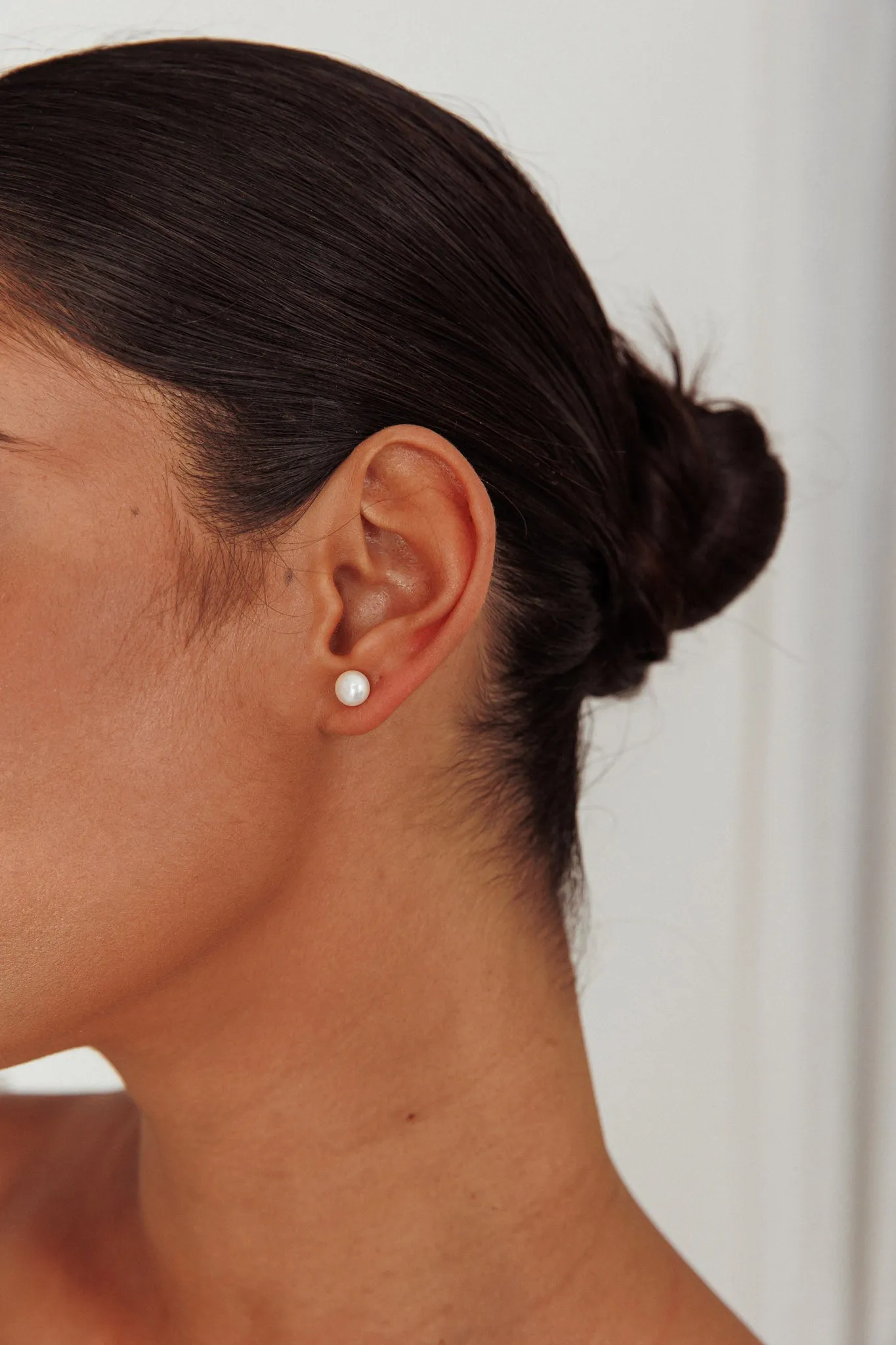 Tahyna Pearl Stud Earrings sold by Selfie Leslie product image thumbnail 4