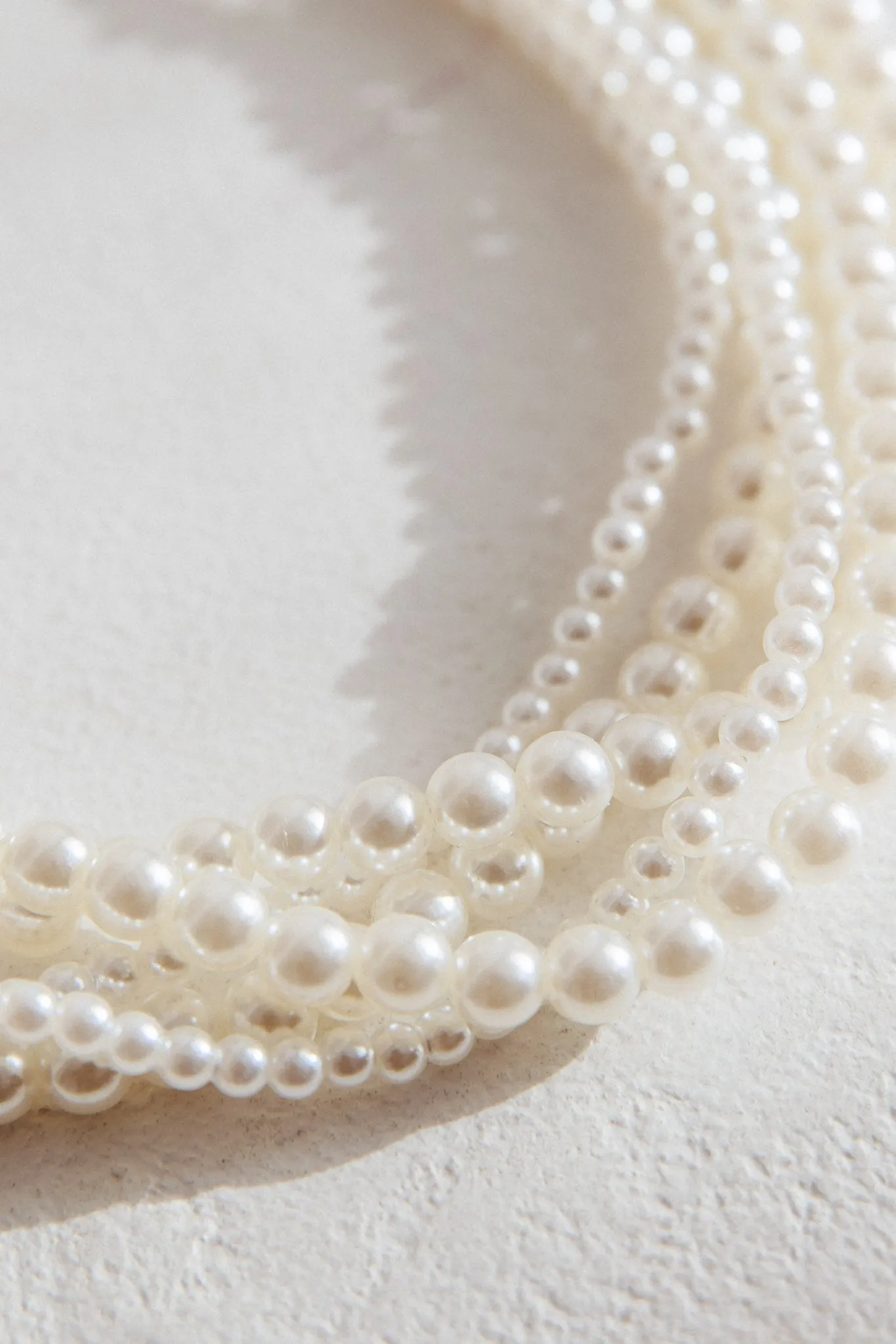 Giselle Pearl Necklace Gold sold by Selfie Leslie product image thumbnail 2