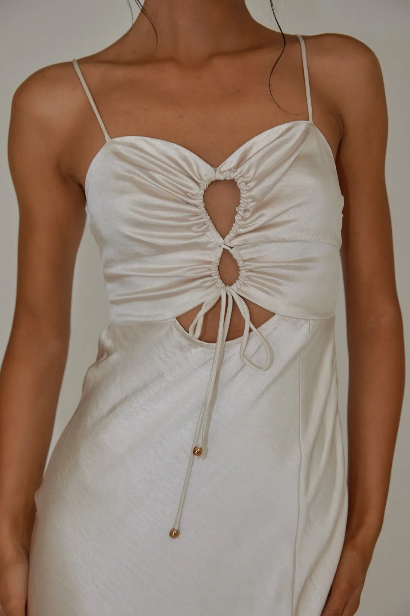 Date Night Drawstring Bust Midi Dress Champagne sold by Selfie Leslie product image thumbnail 4