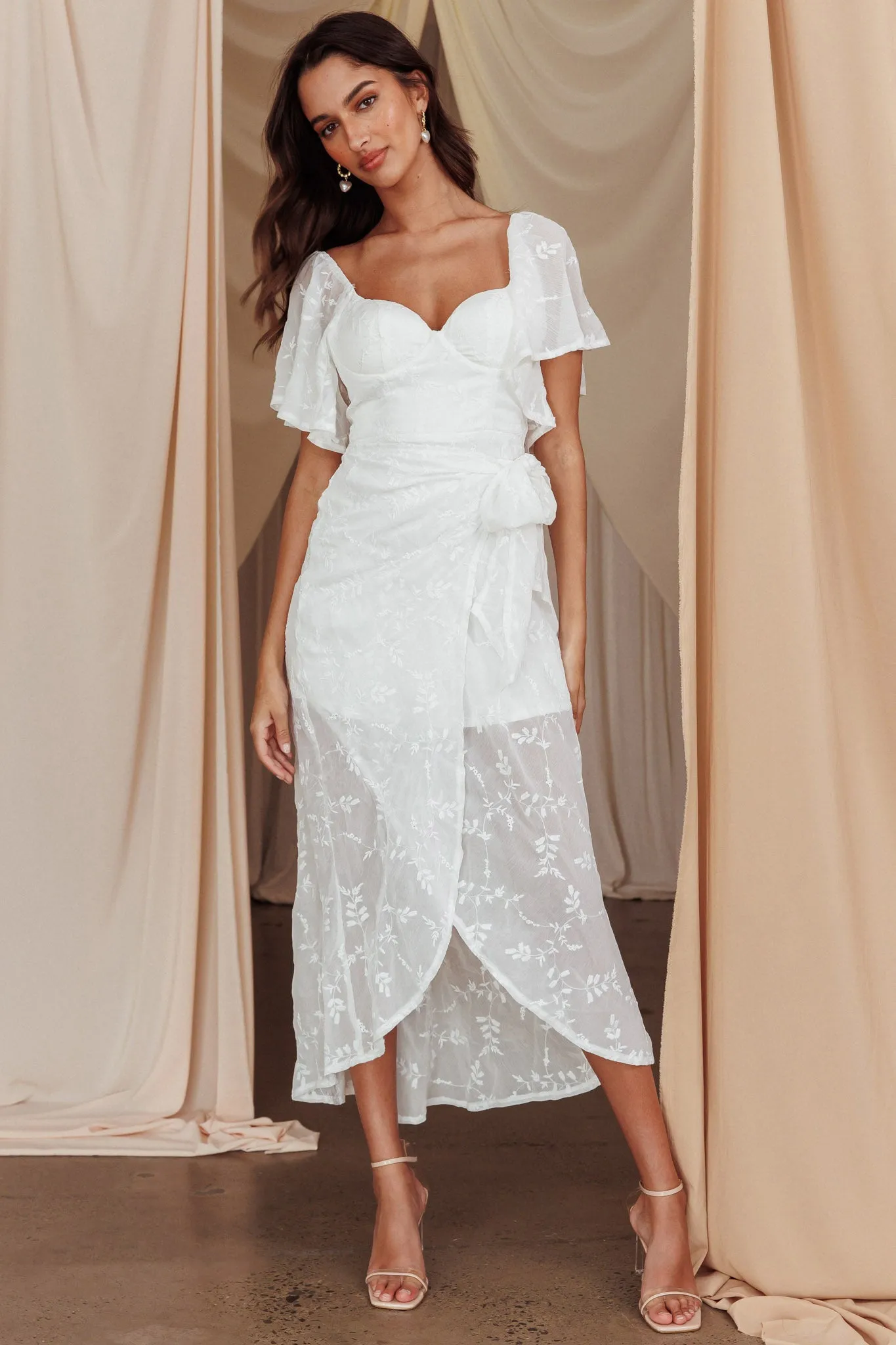 Aphrodite Molded Bust Angel Sleeve Midi Dress Floral White sold by Selfie Leslie product image thumbnail 3