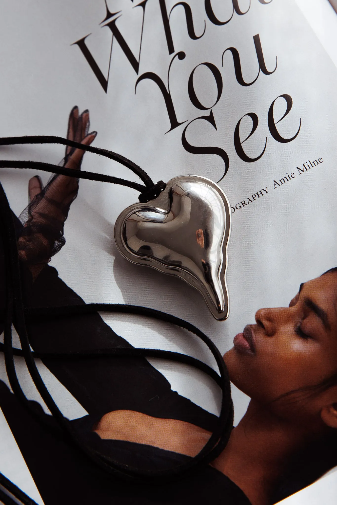 Corazon Heart Pendant Choker Silver sold by Selfie Leslie product image thumbnail 2