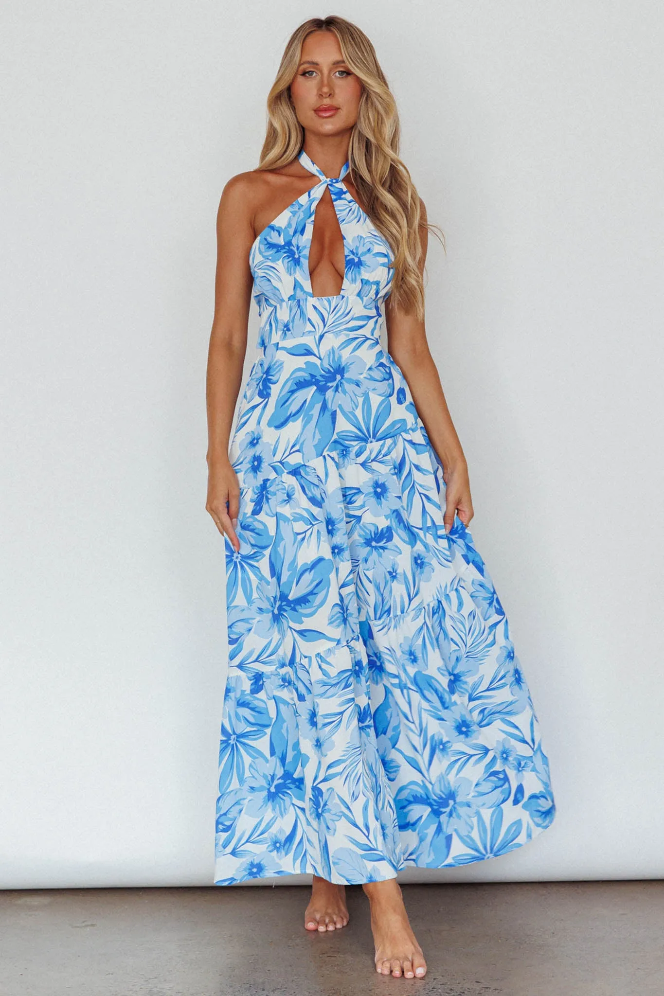 Bondi Keyhole Bust Maxi Dress Floral Blue sold by Selfie Leslie product image thumbnail 4