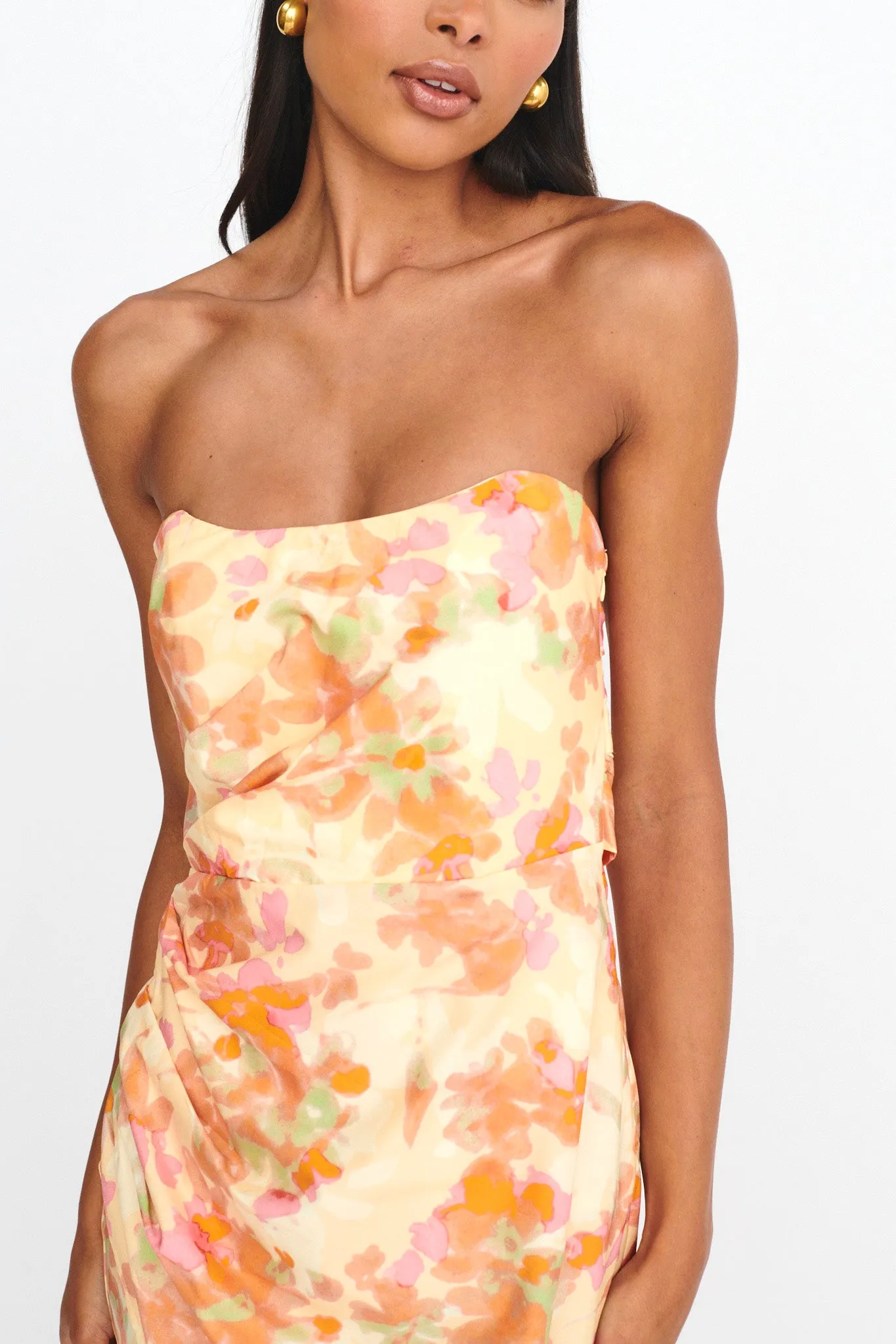 Marianna Twist Back Maxi Dress Orange sold by Selfie Leslie product image thumbnail 3