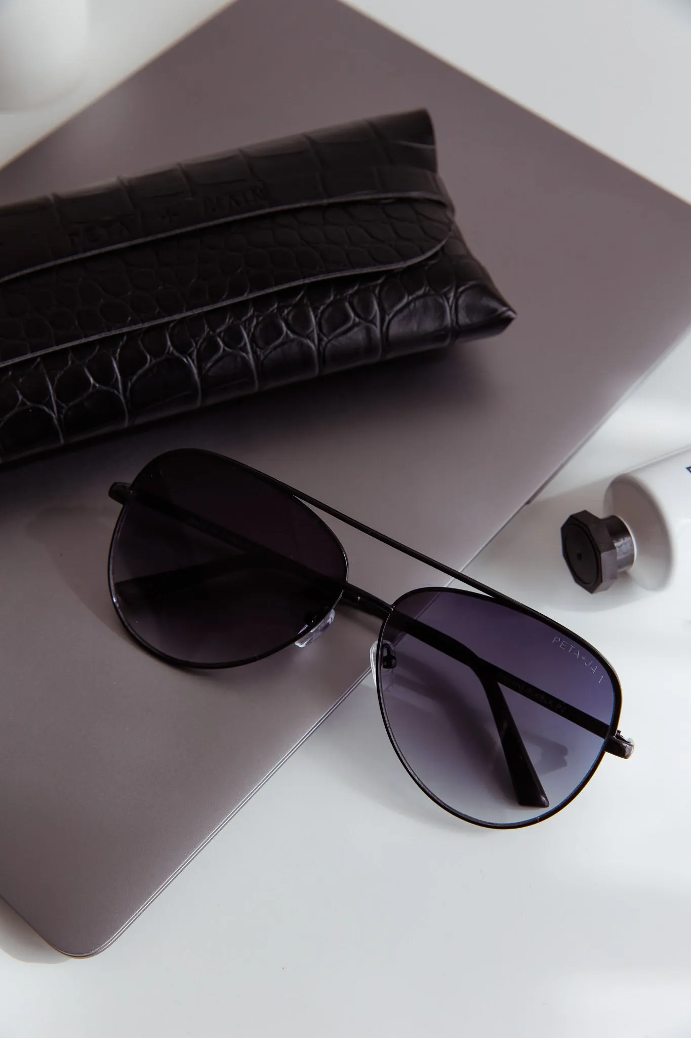 Peta And Jain Franki Sunglasses Black sold by Selfie Leslie product image thumbnail 4