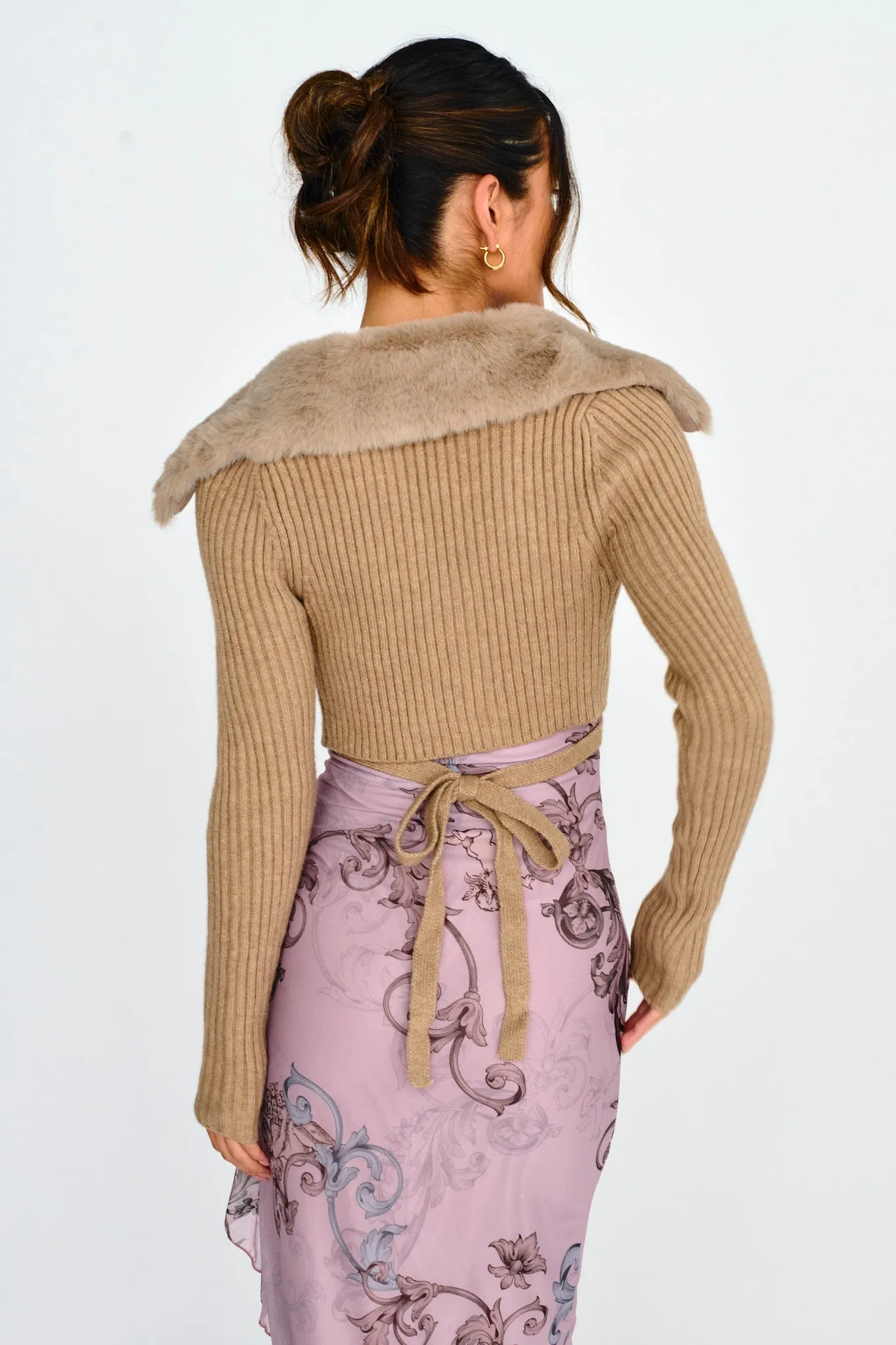 Hollyoak Fur Collar Knit Crop Top Oatmeal sold by Selfie Leslie product image thumbnail 2