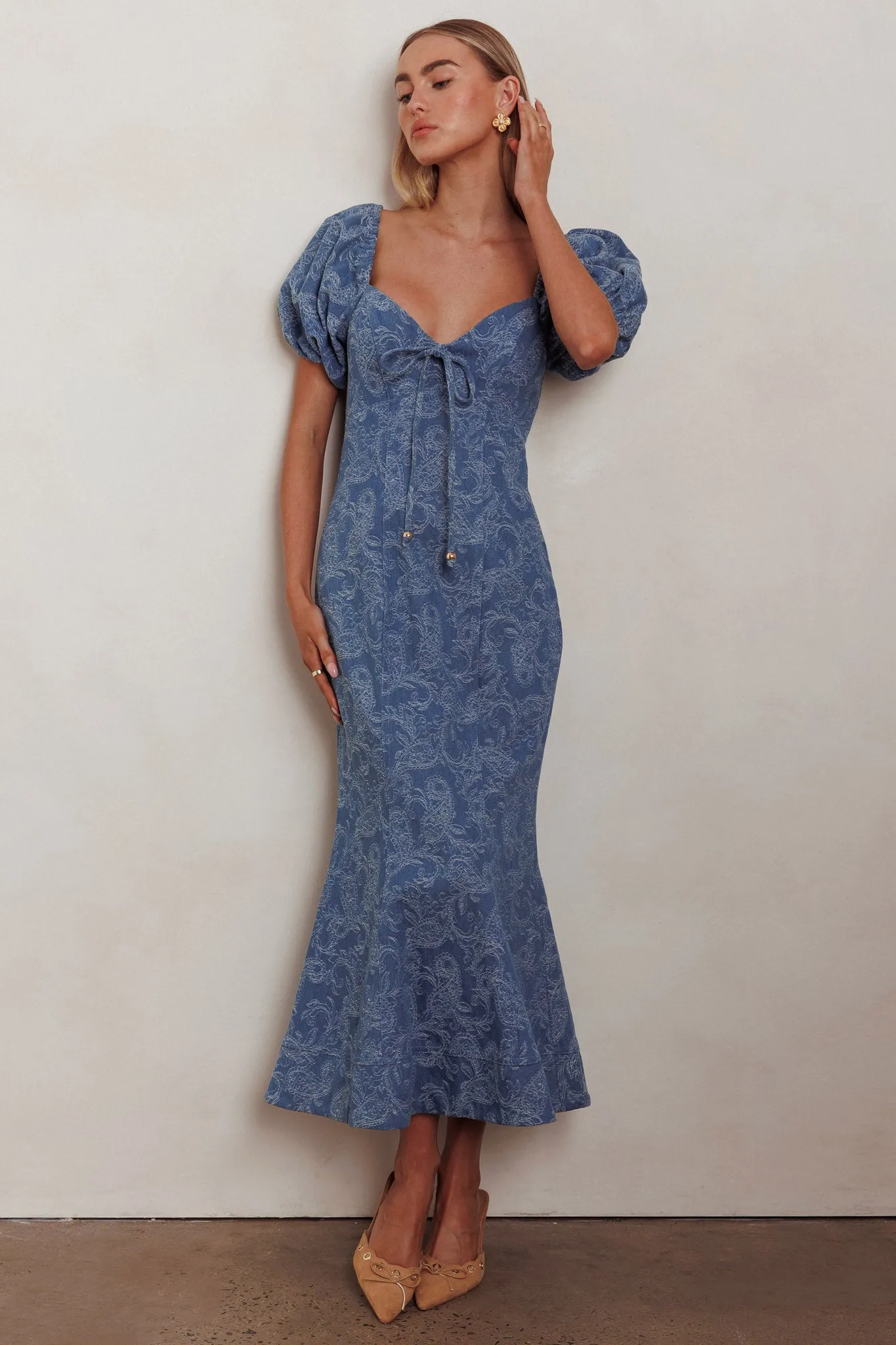 Feeling Electric Puff Sleeves Mermaid Maxi Dress Denim Blue sold by Selfie Leslie product image thumbnail 5