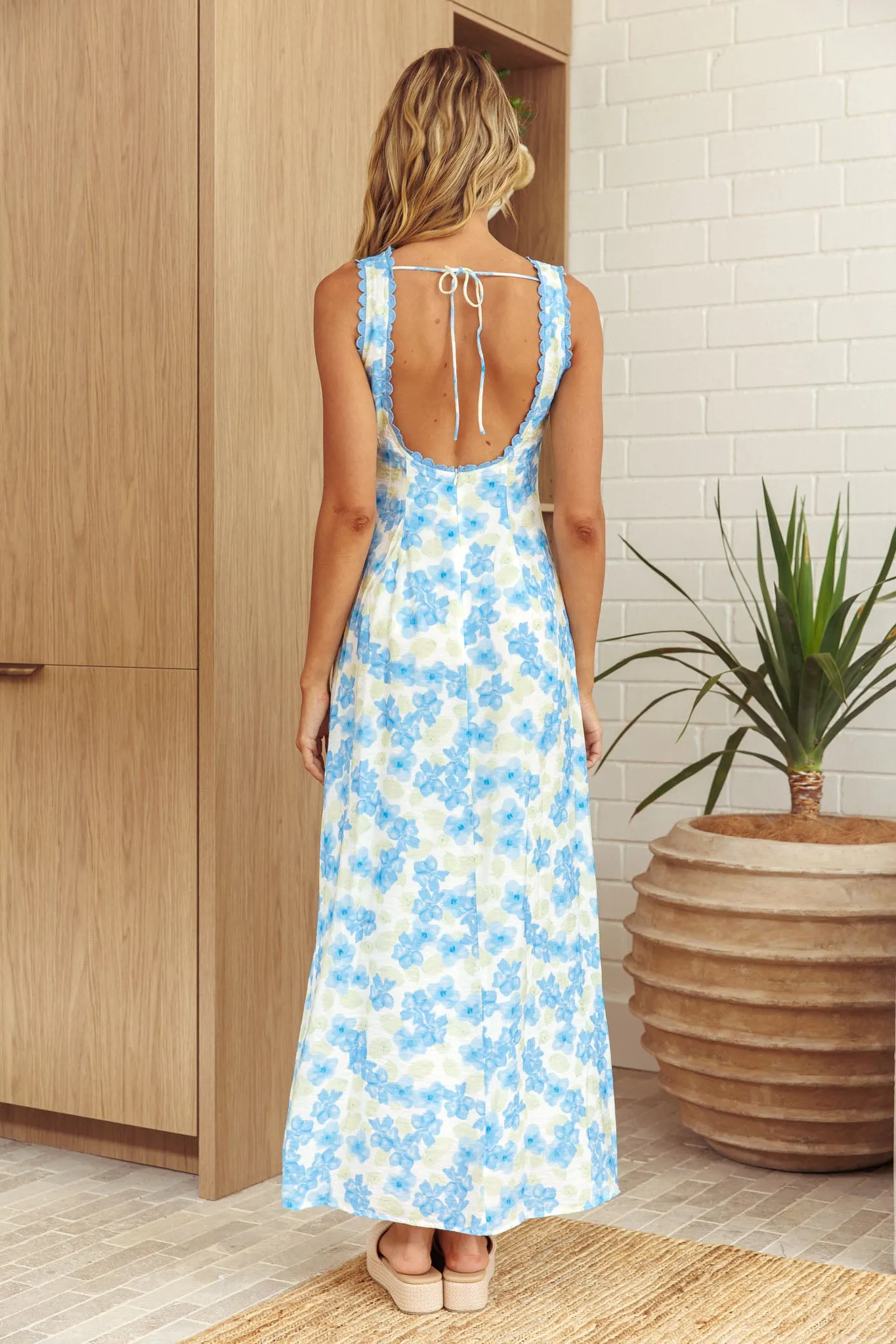 Made For You Scoop Back Maxi Dress Floral Blue sold by Selfie Leslie product image thumbnail 3