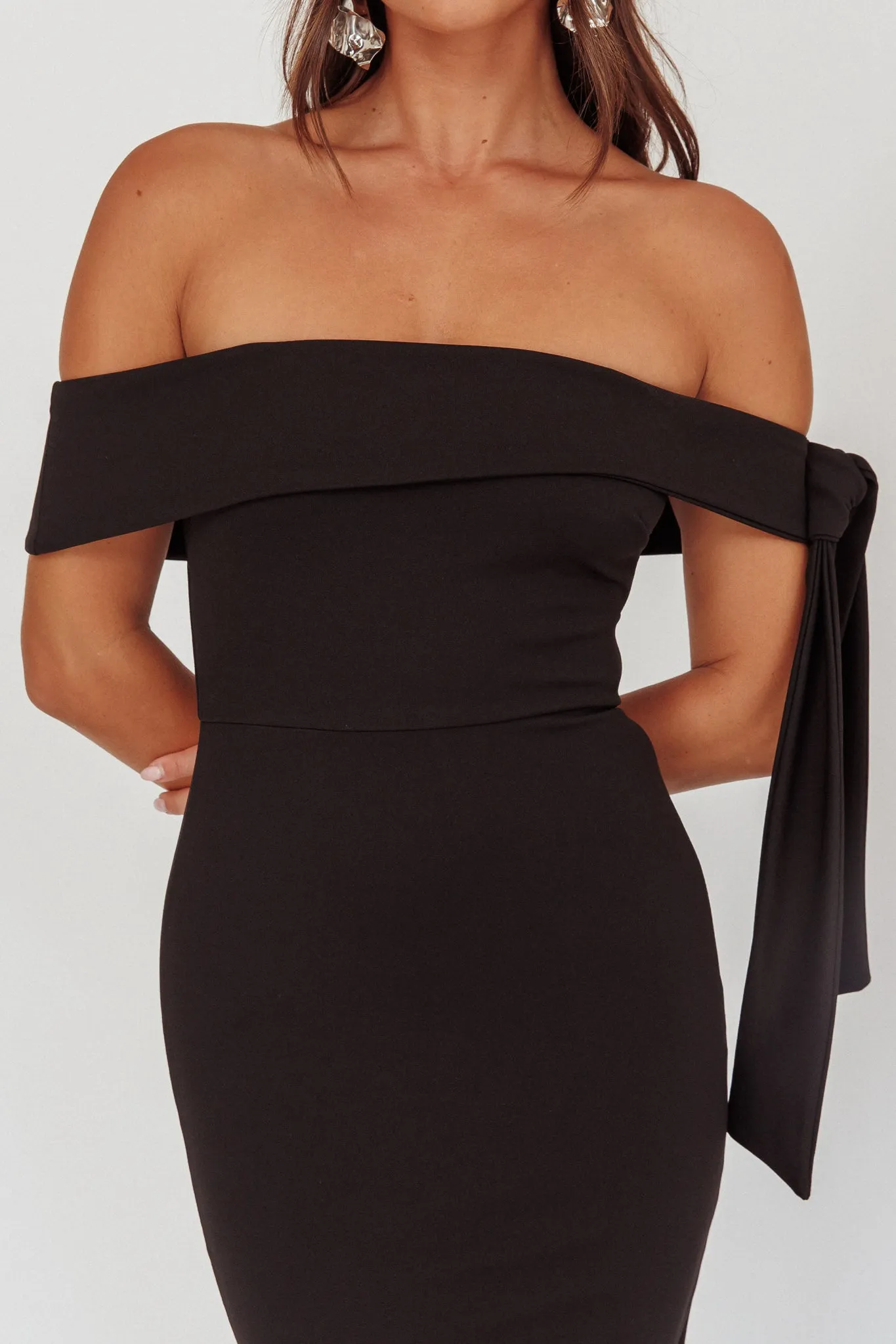 Aurora Sky Off-Shoulder Tie Maxi Dress Black sold by Selfie Leslie product image thumbnail 4