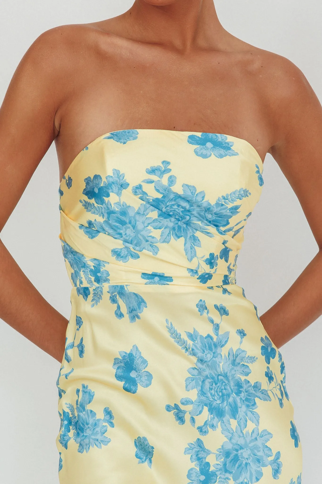 City Of Stars Strapless Maxi Dress Floral Yellow sold by Selfie Leslie product image thumbnail 3