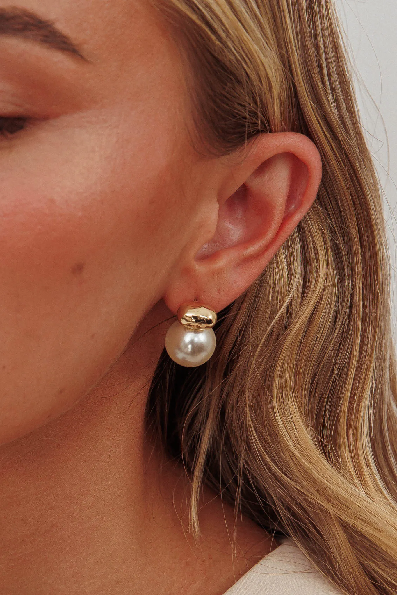Lulu Pearl Accent Studs Gold/Pearl sold by Selfie Leslie product image thumbnail 3