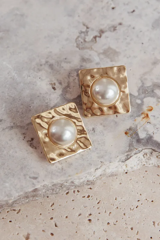 Vanessa Square Hammered Earrings Gold/Pearl sold by Selfie Leslie