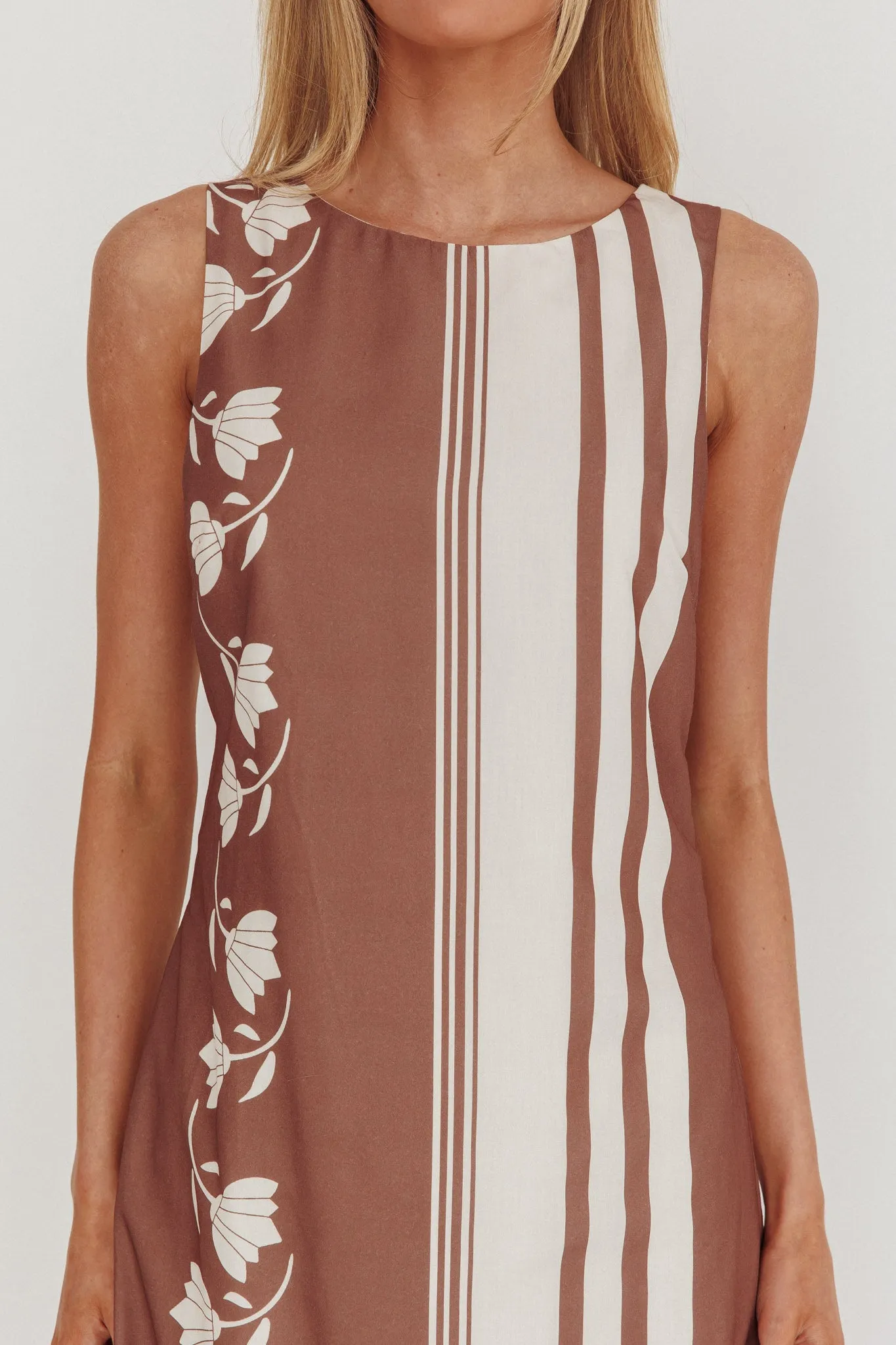 Dayla Sleeveless Waist Tie Maxi Dress Palma sold by Selfie Leslie product image thumbnail 3