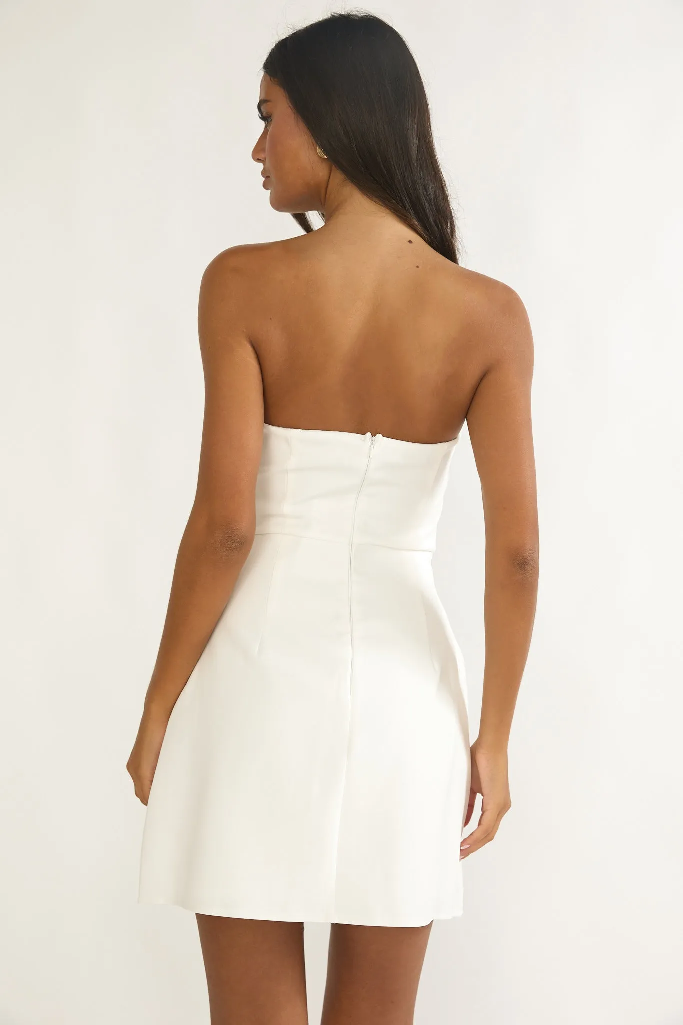 Serenelle Foldover Bust Mini Dress White sold by Selfie Leslie product image thumbnail 2