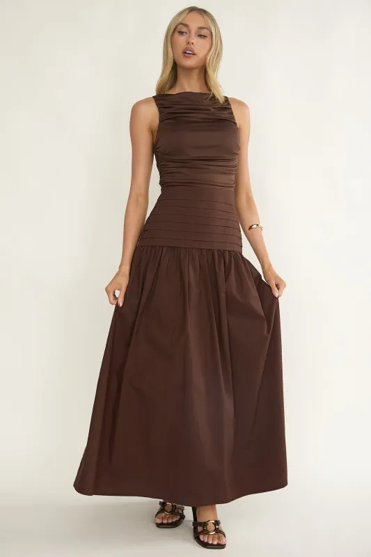 Dalayla Sleeveless Pintuck Maxi Dress Chocolate sold by Selfie Leslie