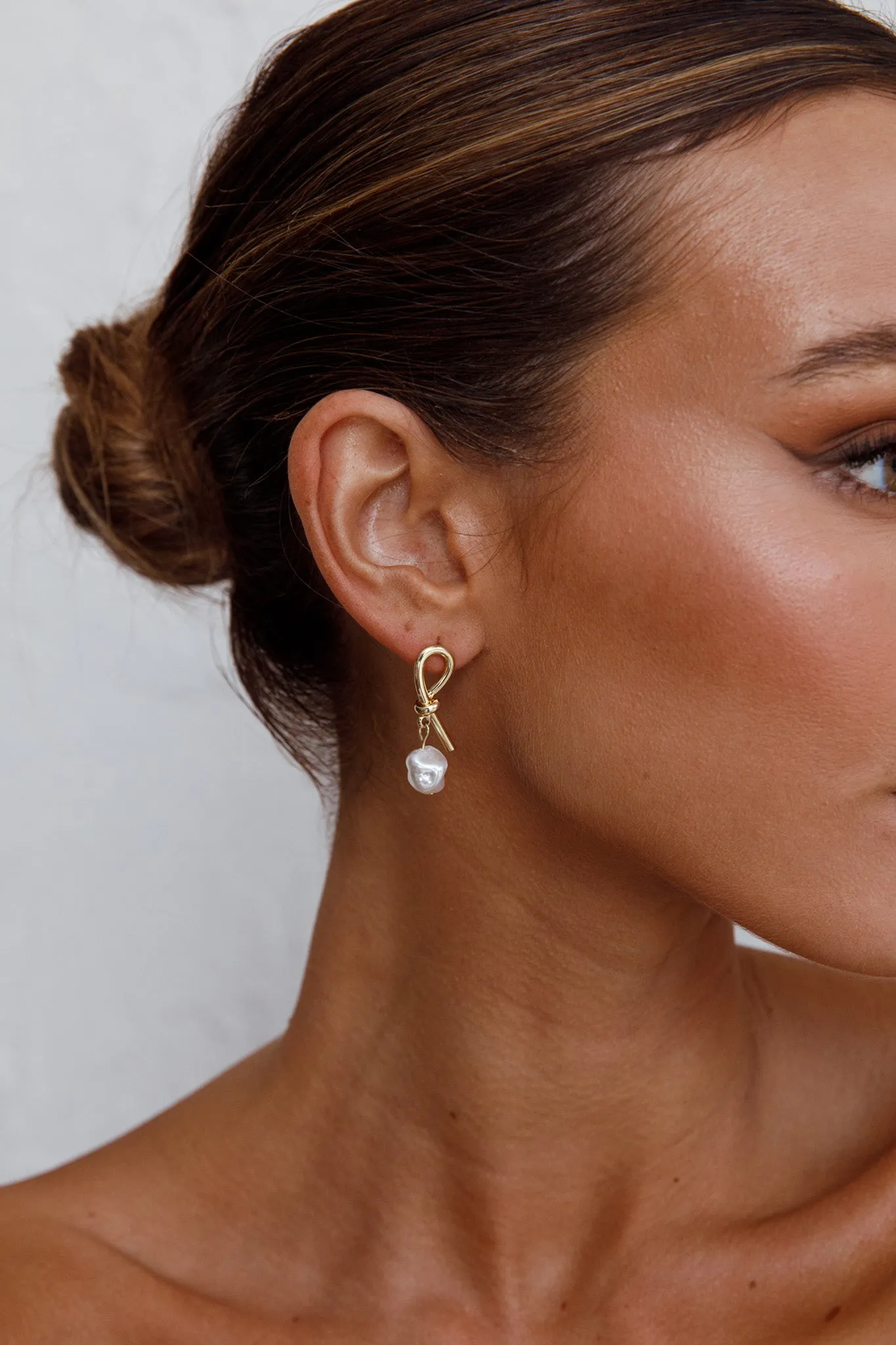 Ariel Pearl Drop Earrings Gold sold by Selfie Leslie product image thumbnail 2