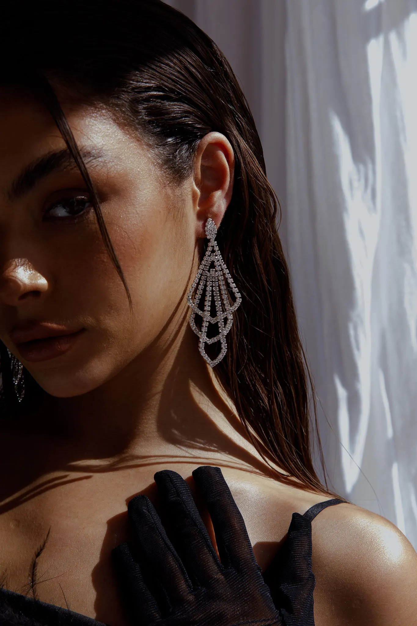 Evangelina Chandelier Earrings Silver sold by Selfie Leslie product image thumbnail 4