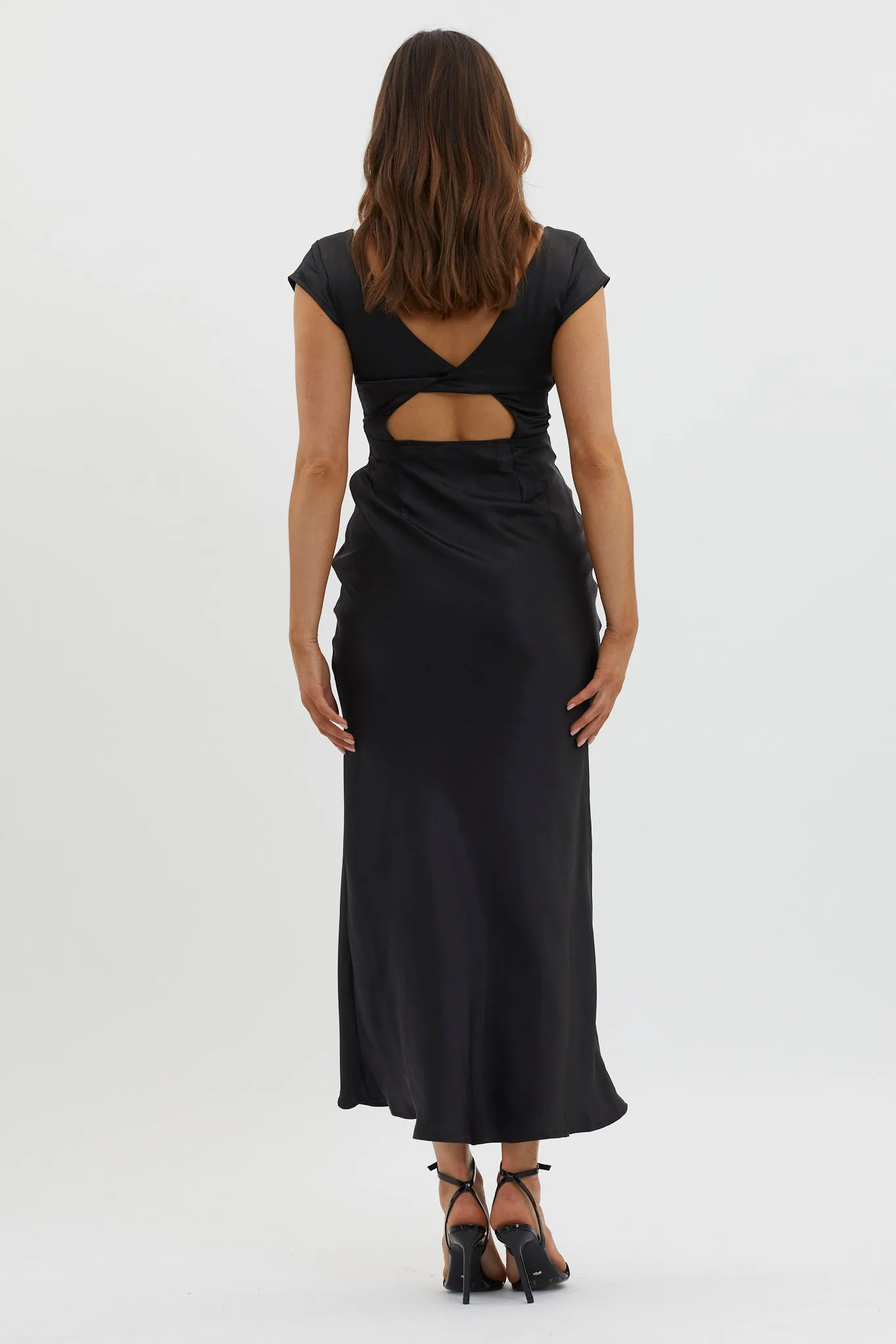 Lucinda V-Neck Twist Back Midi Dress Black sold by Selfie Leslie product image thumbnail 2