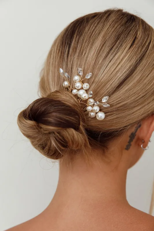 Presley Pearl Hair Pins Gold sold by Selfie Leslie
