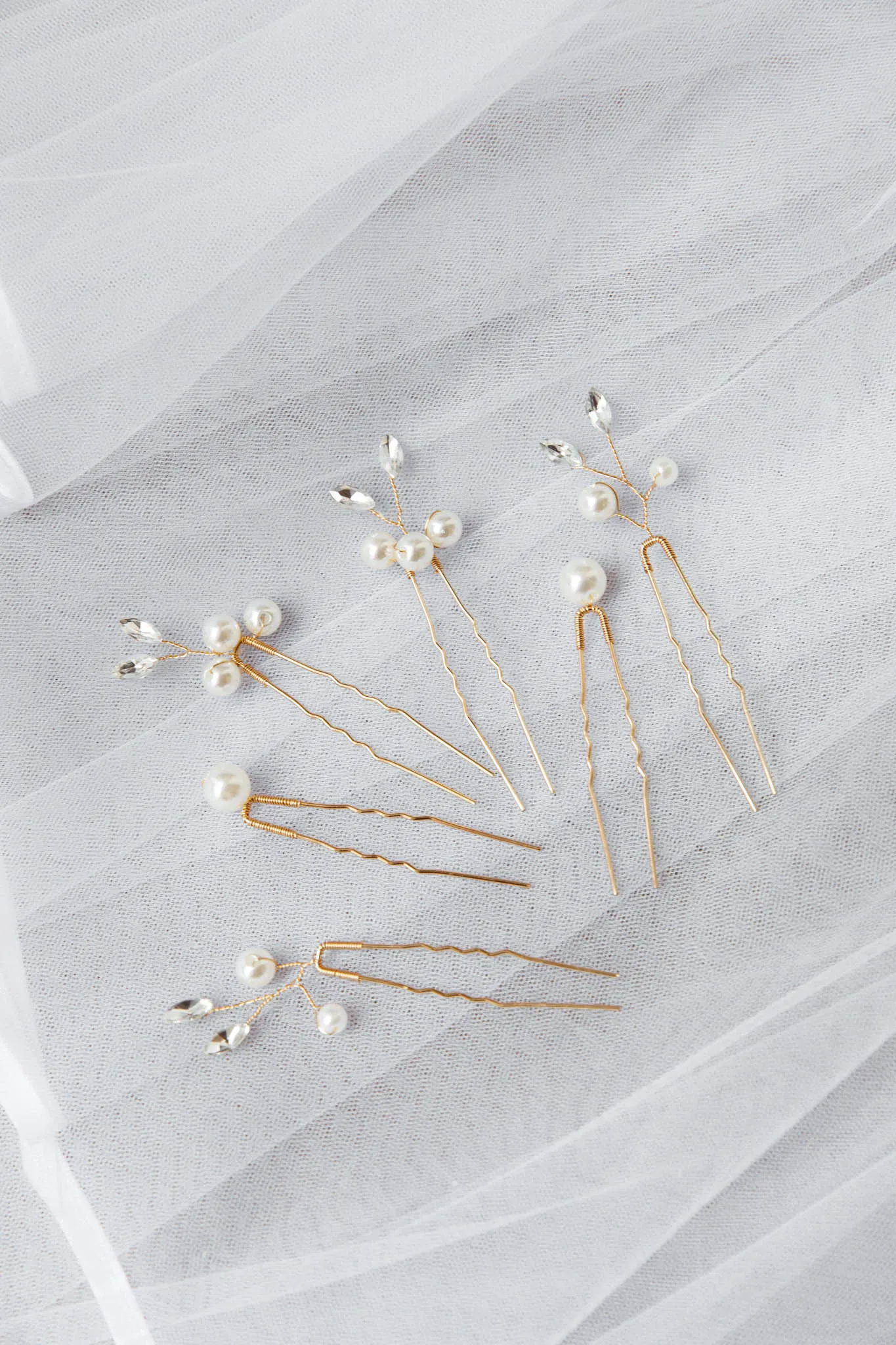 Presley Pearl Hair Pins Gold sold by Selfie Leslie product image thumbnail 4