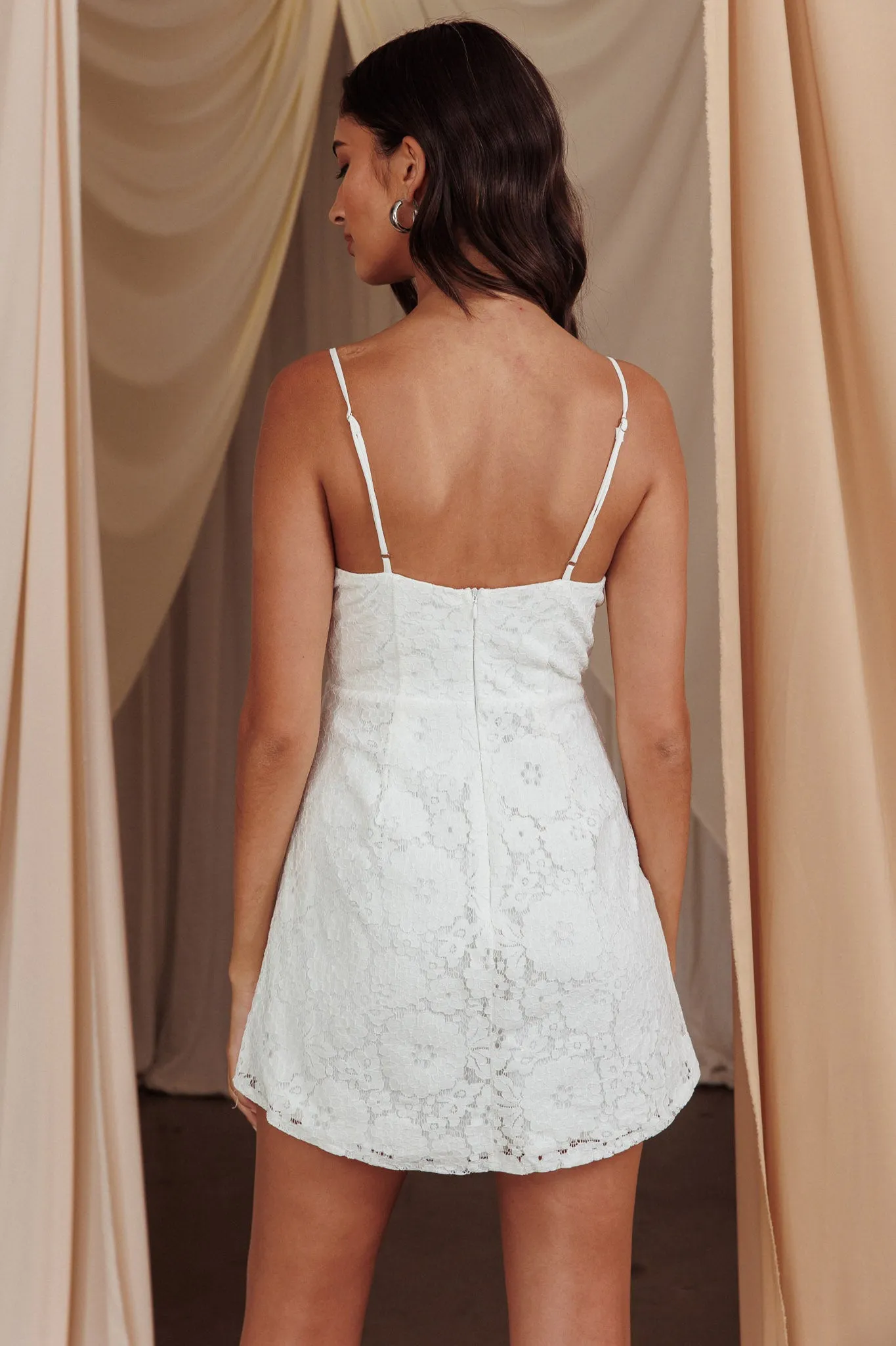 In My Dreams Lace Overlay Tie Bust Dress Floral White sold by Selfie Leslie product image thumbnail 2