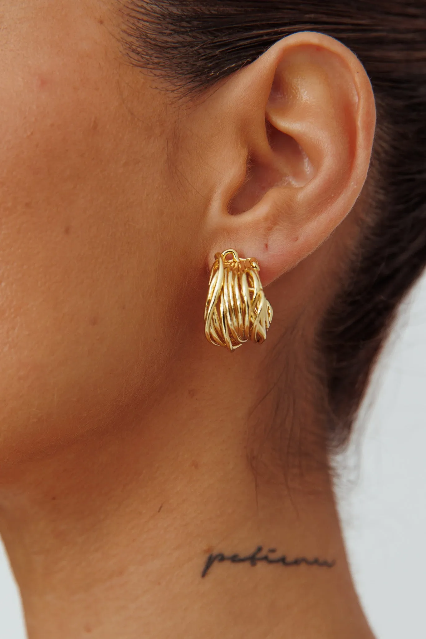 Halo Tangled Hoop Earrings Gold sold by Selfie Leslie product image thumbnail 2