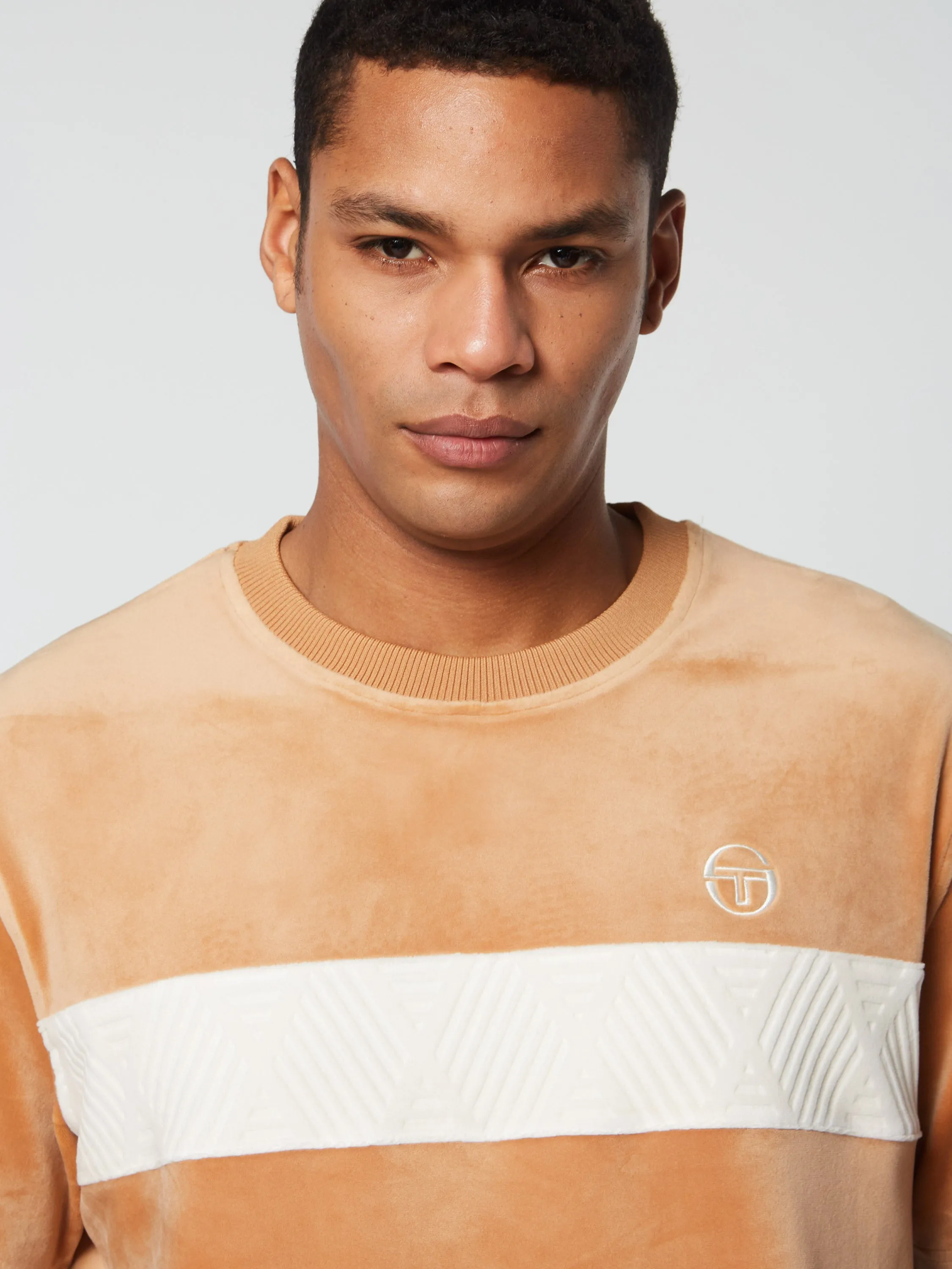 Debossed Damarindo Velour T-Shirt- Meerkat sold by Sergio Tacchini product image thumbnail 5