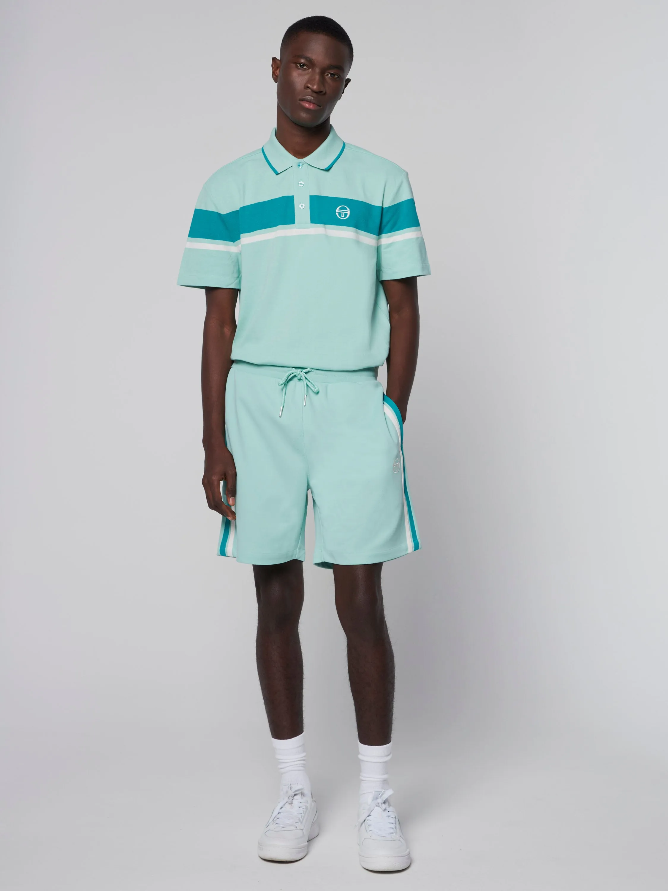 Damarindo Short- Ocean Wave/ Blue Grass sold by Sergio Tacchini product image thumbnail 2