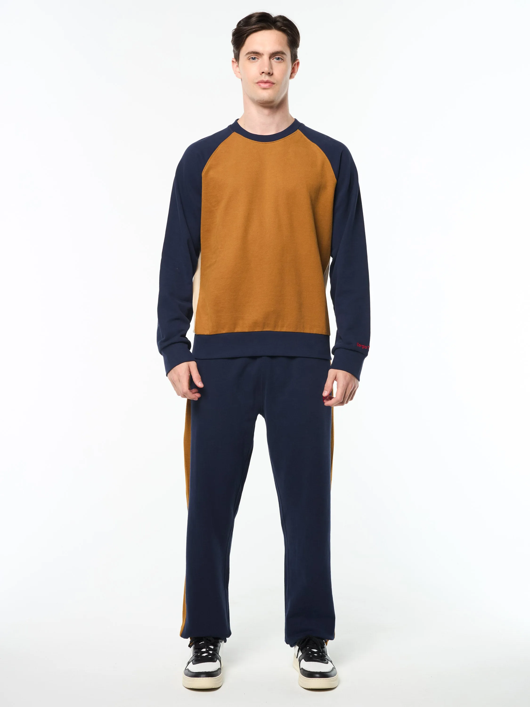 Suonare Crewneck- Bronze Brown sold by Sergio Tacchini product image thumbnail 2