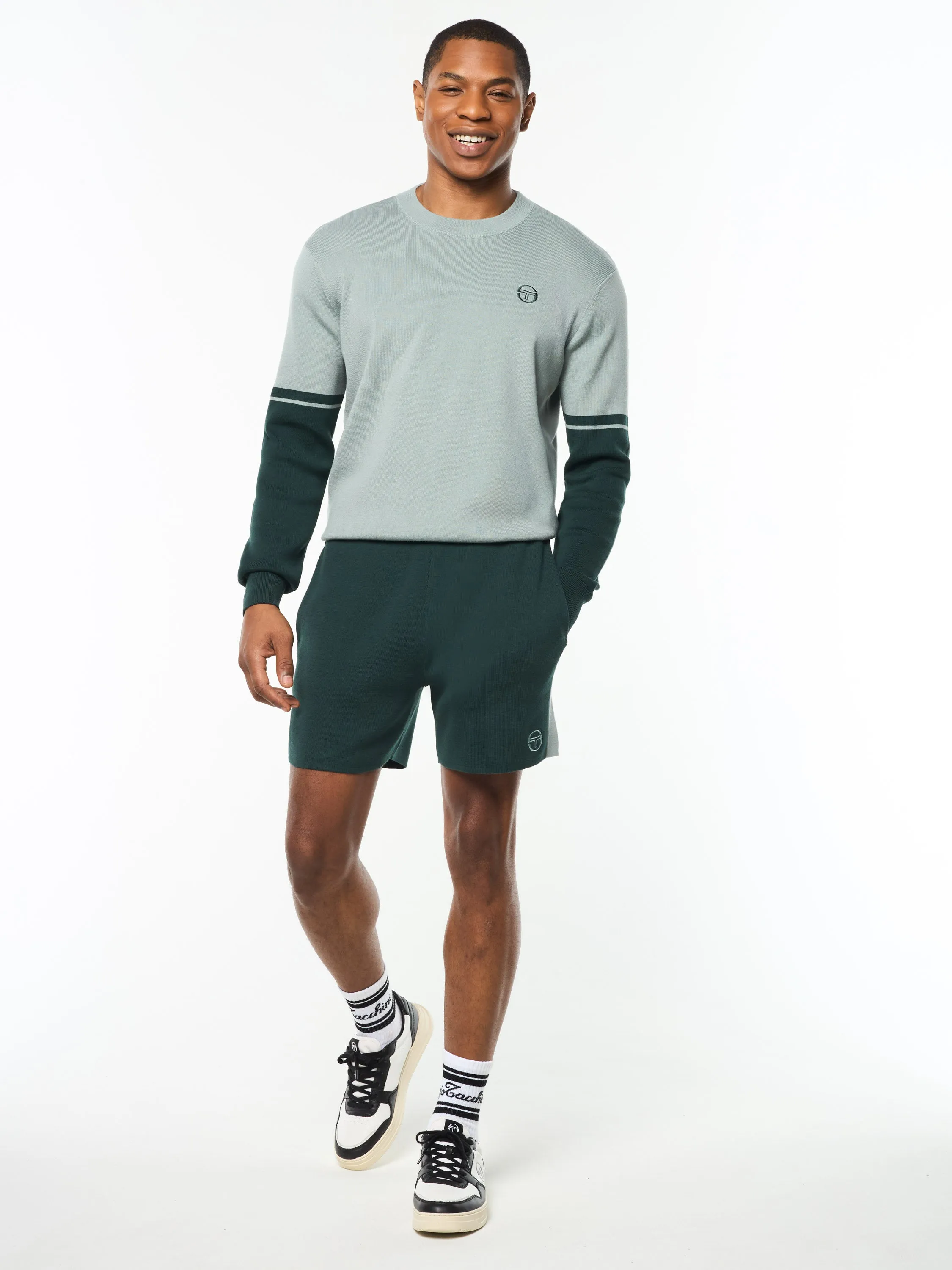Giovane Short- Green Gables sold by Sergio Tacchini product image thumbnail 2