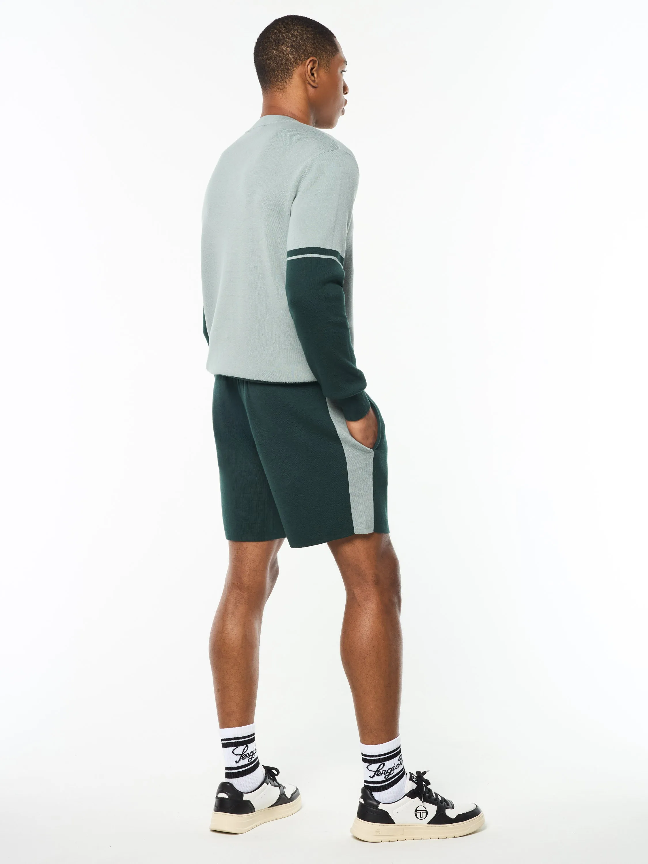 Giovane Short- Green Gables sold by Sergio Tacchini product image thumbnail 4