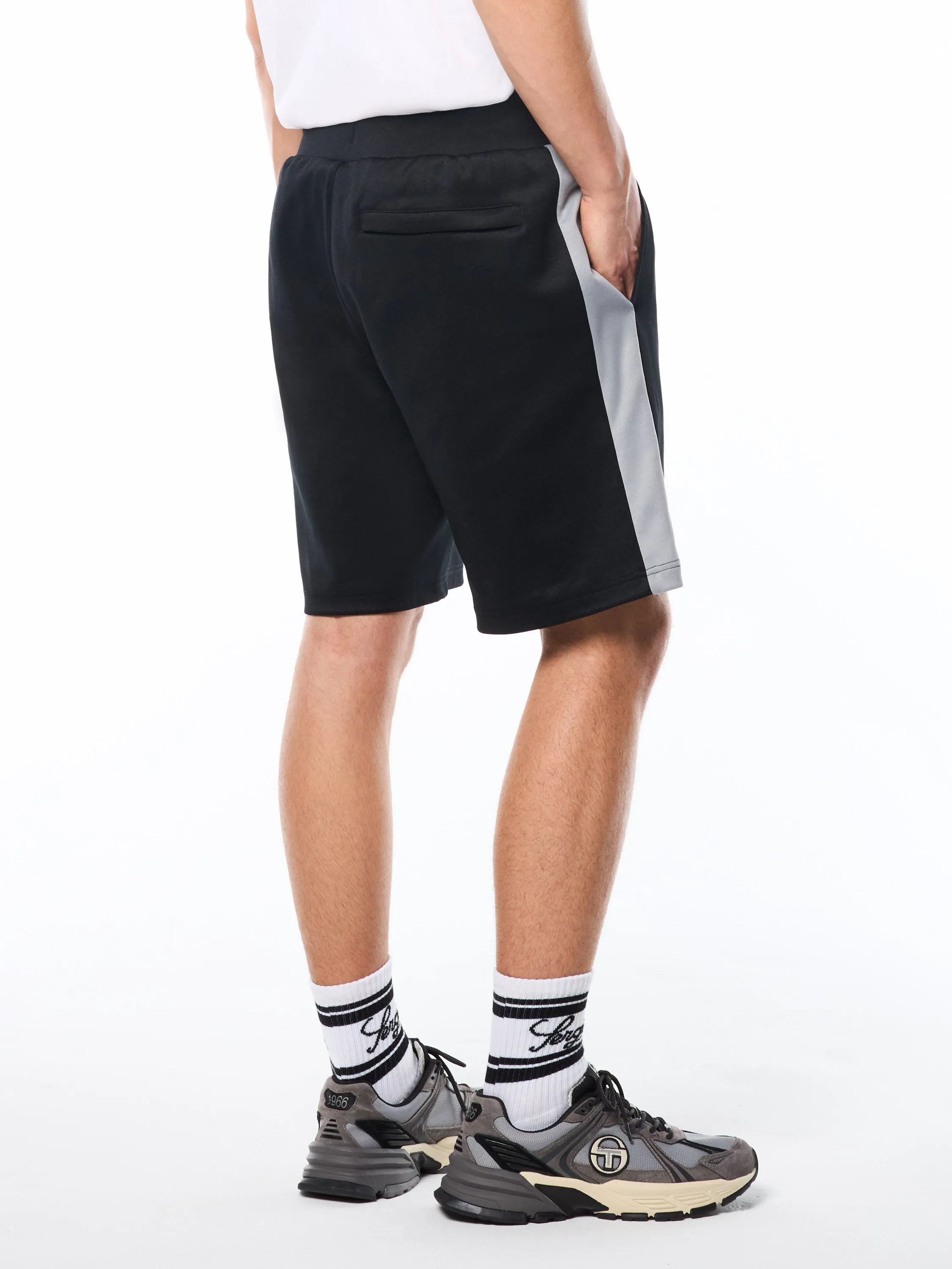 Viscotti Track Short-Black Beauty sold by Sergio Tacchini product image thumbnail 4