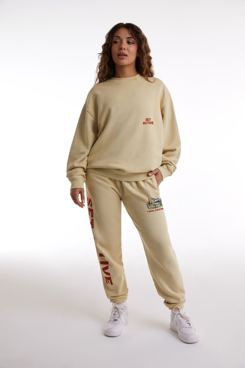 MERCH SWEATPANTS - LAKE LIFE sold by SETactive