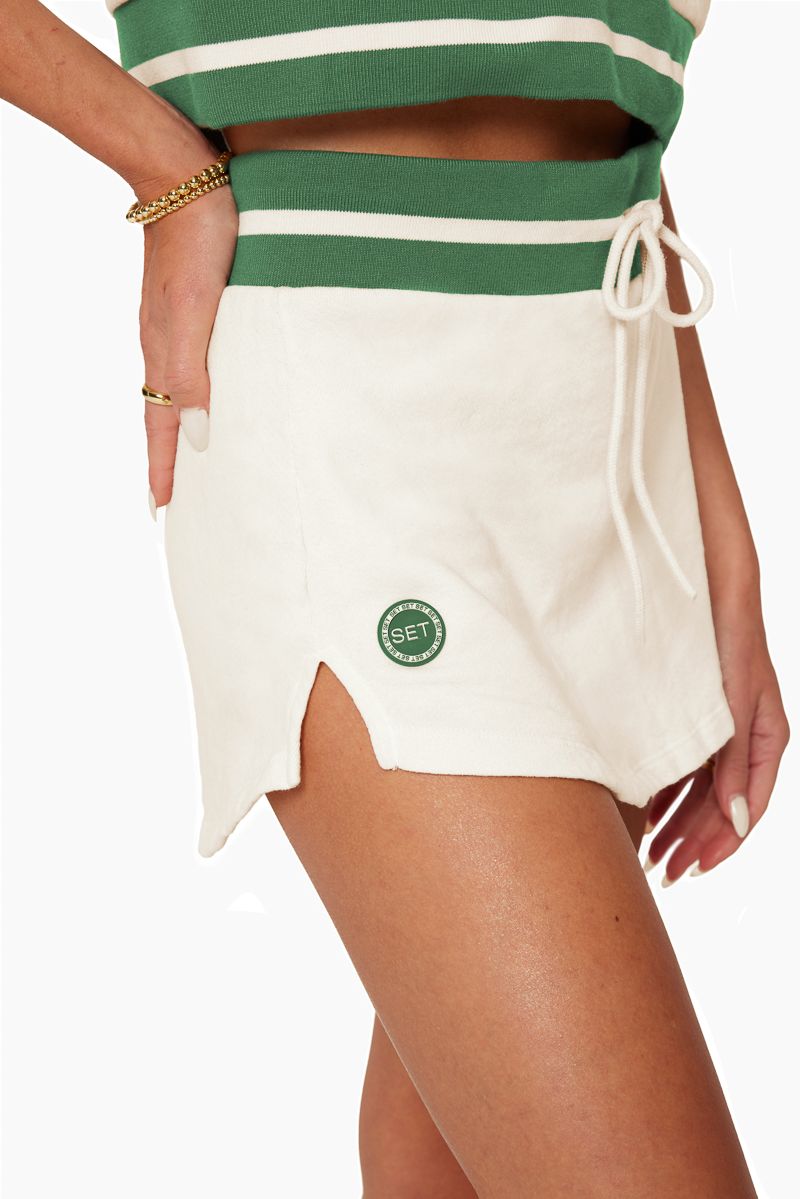 LIGHTWEIGHT COURTSIDE SWEAT SKIRT - VOLLEY sold by SETactive