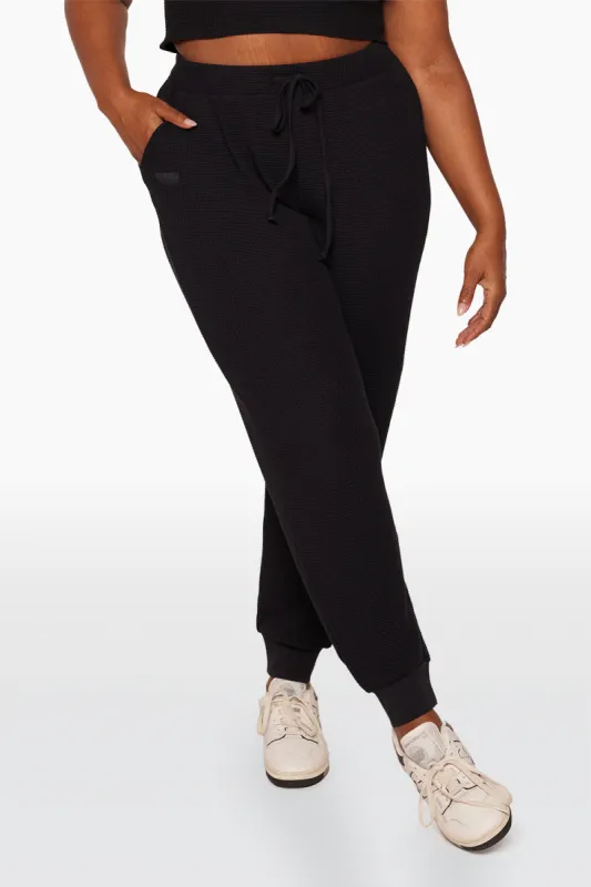 LOUNGE JOGGER - ONYX sold by SETactive