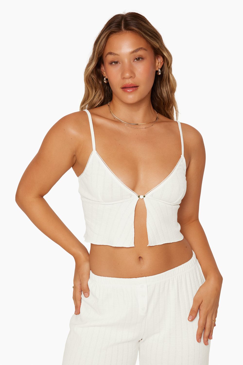 POINTELLE TRIANGLE TOP - VANILLA sold by SETactive